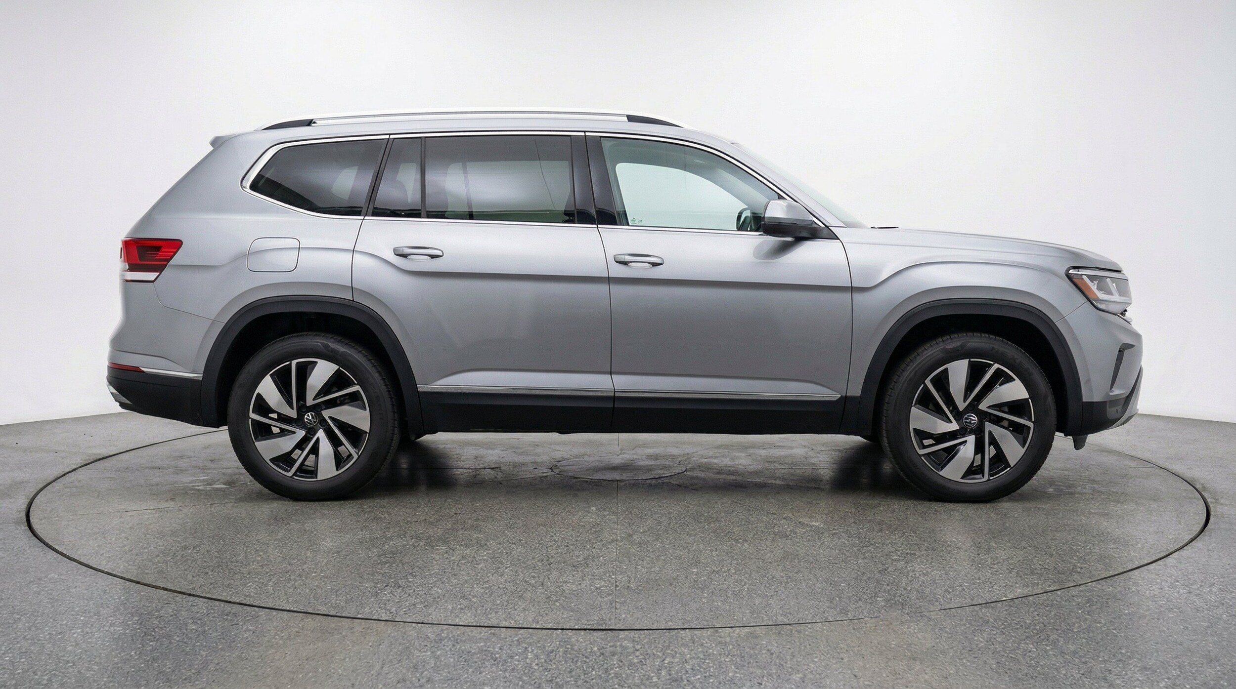 Thumbnail: 2026 Volkswagen Atlas - 11