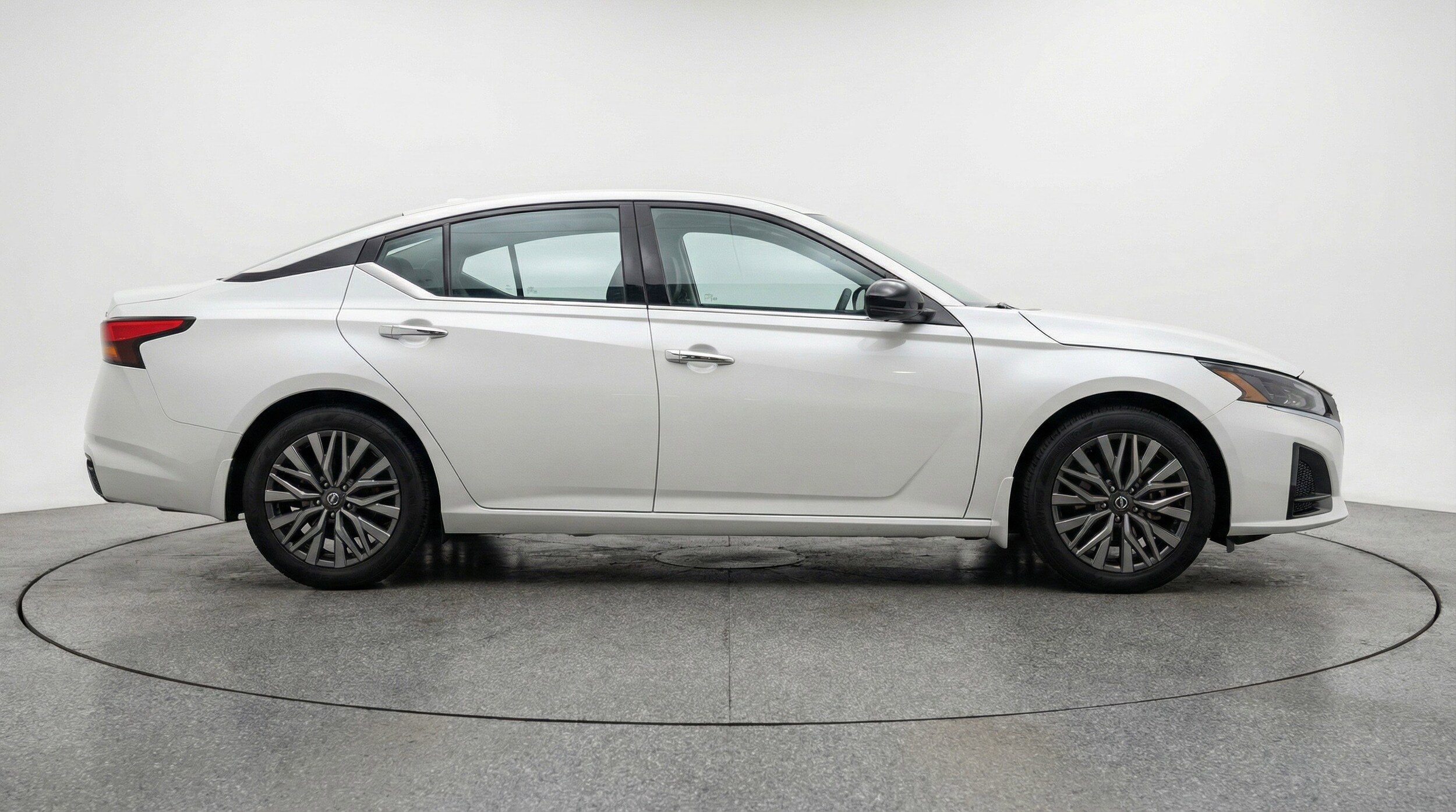 Thumbnail: 2025 Nissan Altima - 11