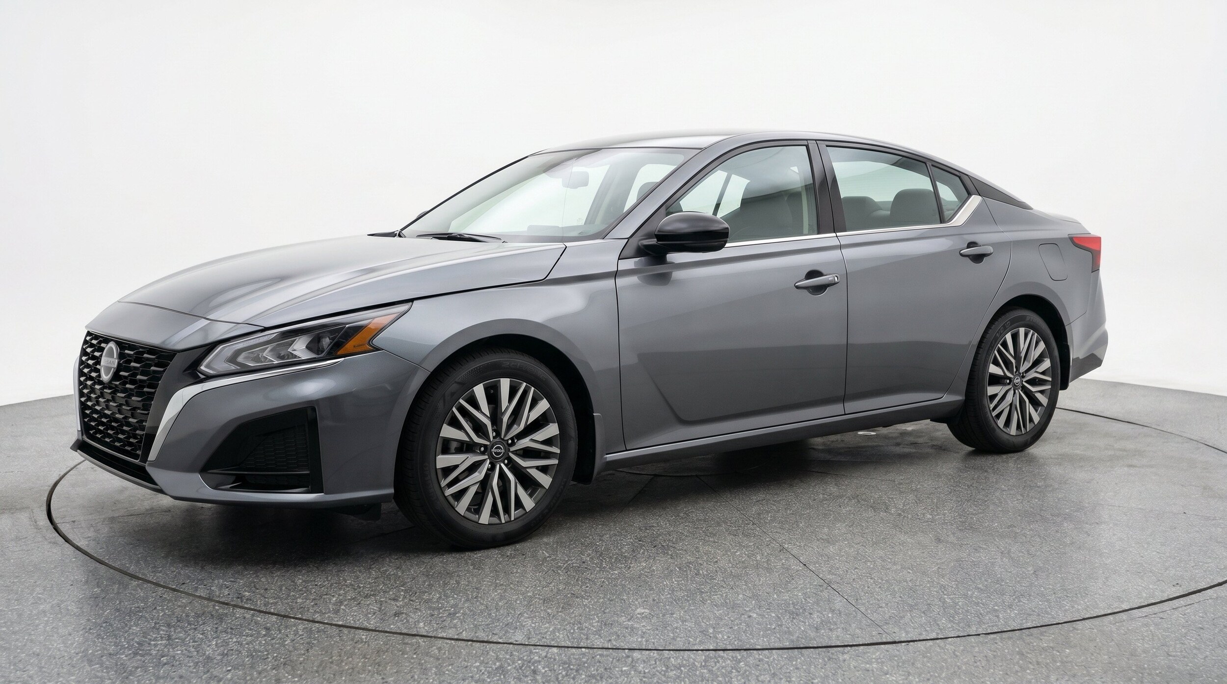 Thumbnail: 2025 Nissan Altima - 3