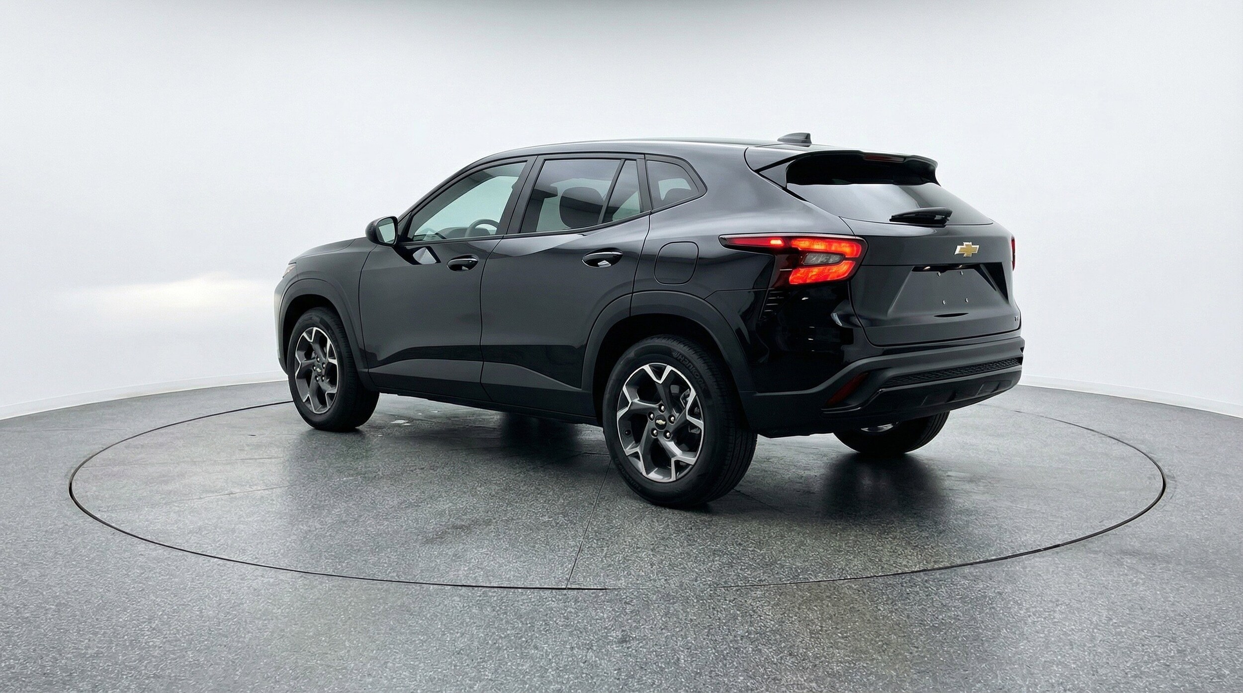 Thumbnail: 2025 Chevrolet Trax - 6