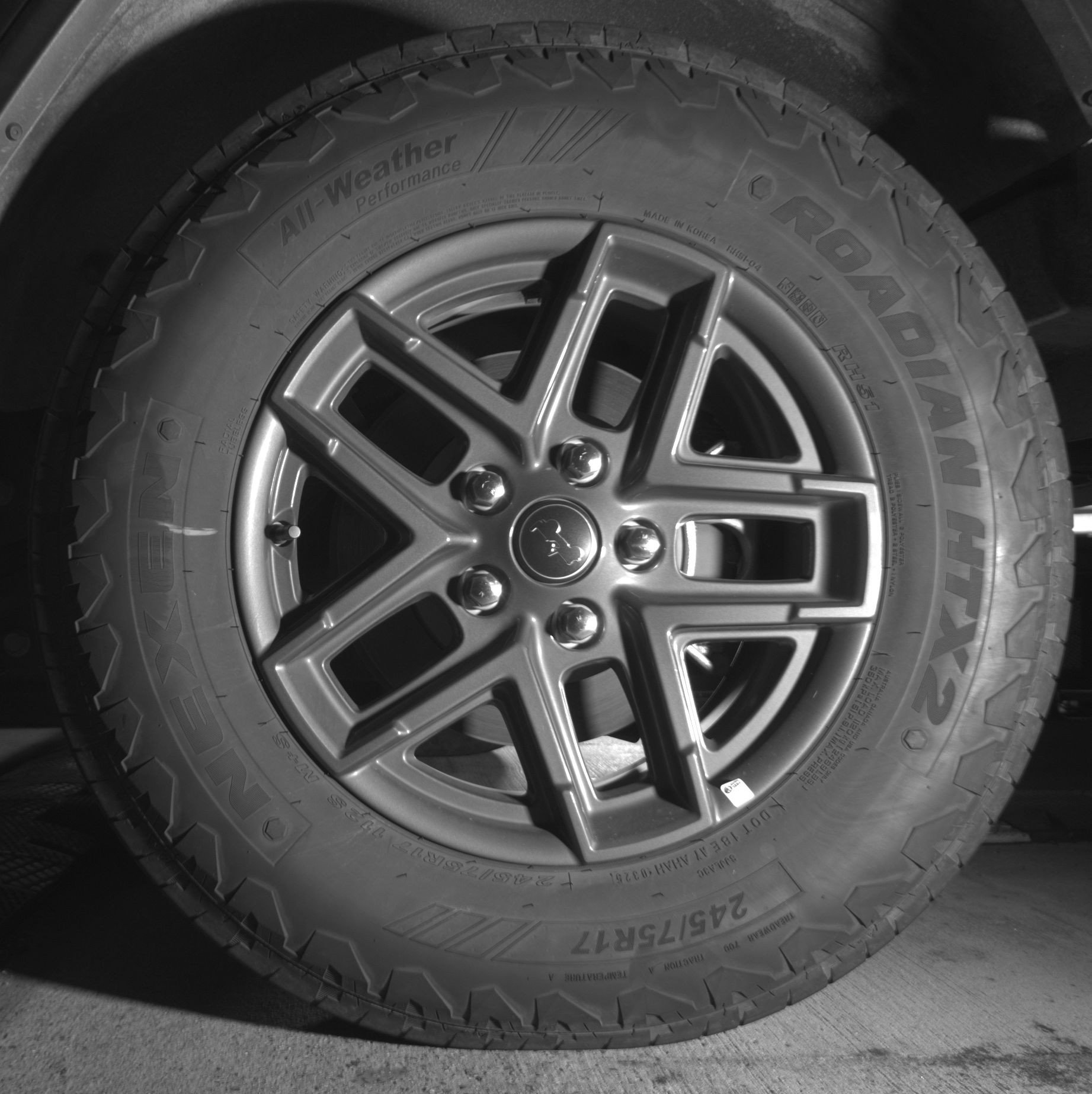 Thumbnail: 2025 Jeep Wrangler - 14