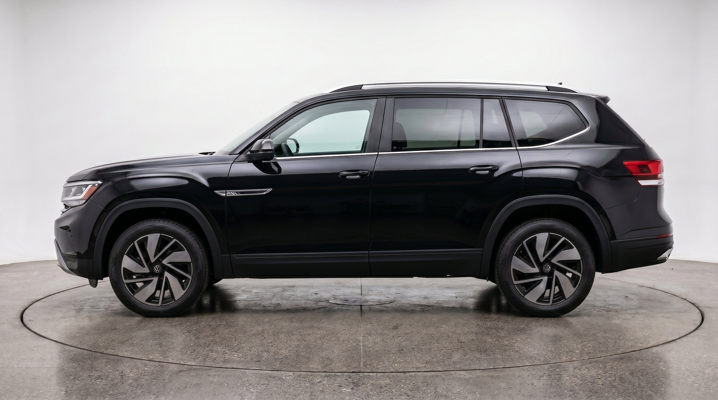 Thumbnail: 2026 Volkswagen Atlas - 5