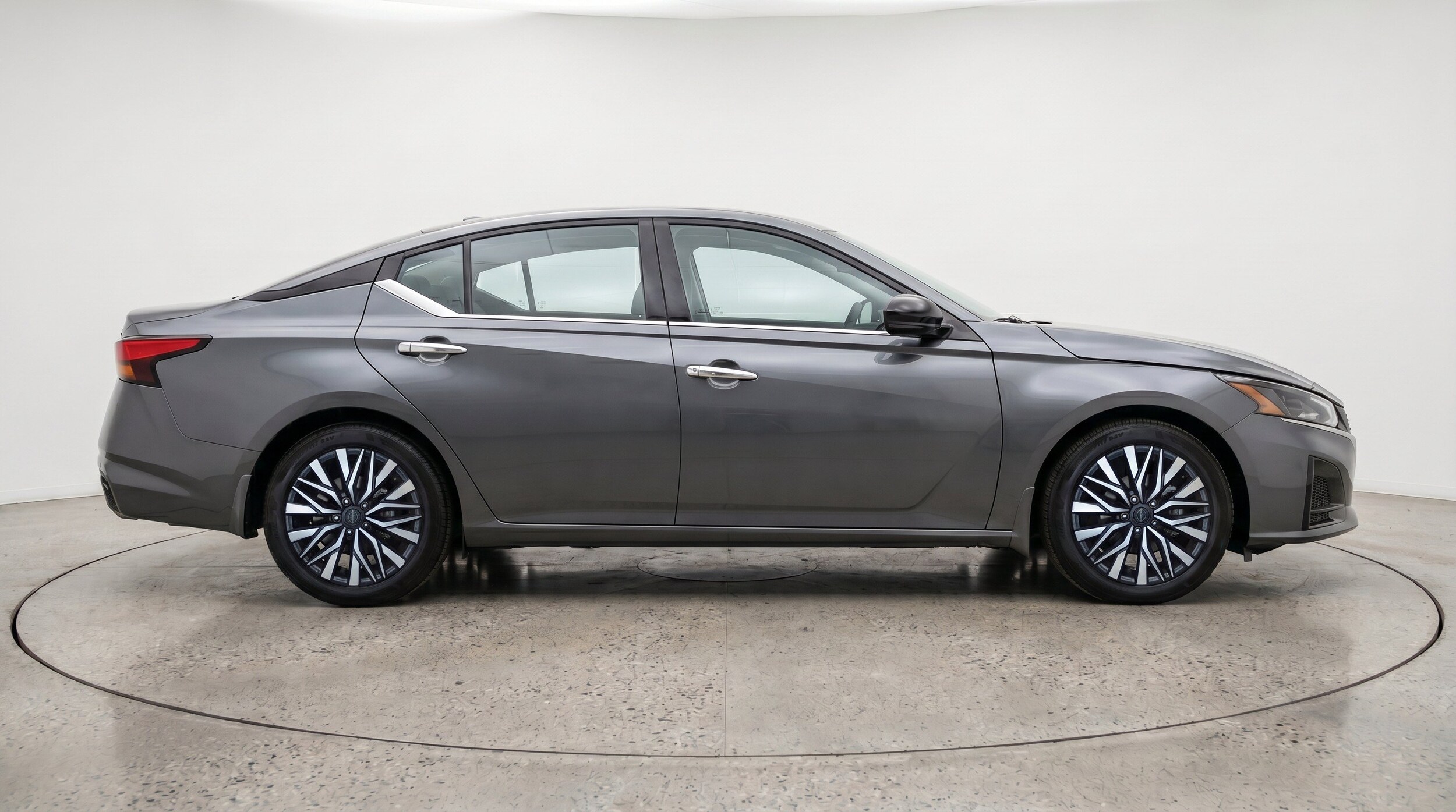 Thumbnail: 2025 Nissan Altima - 11