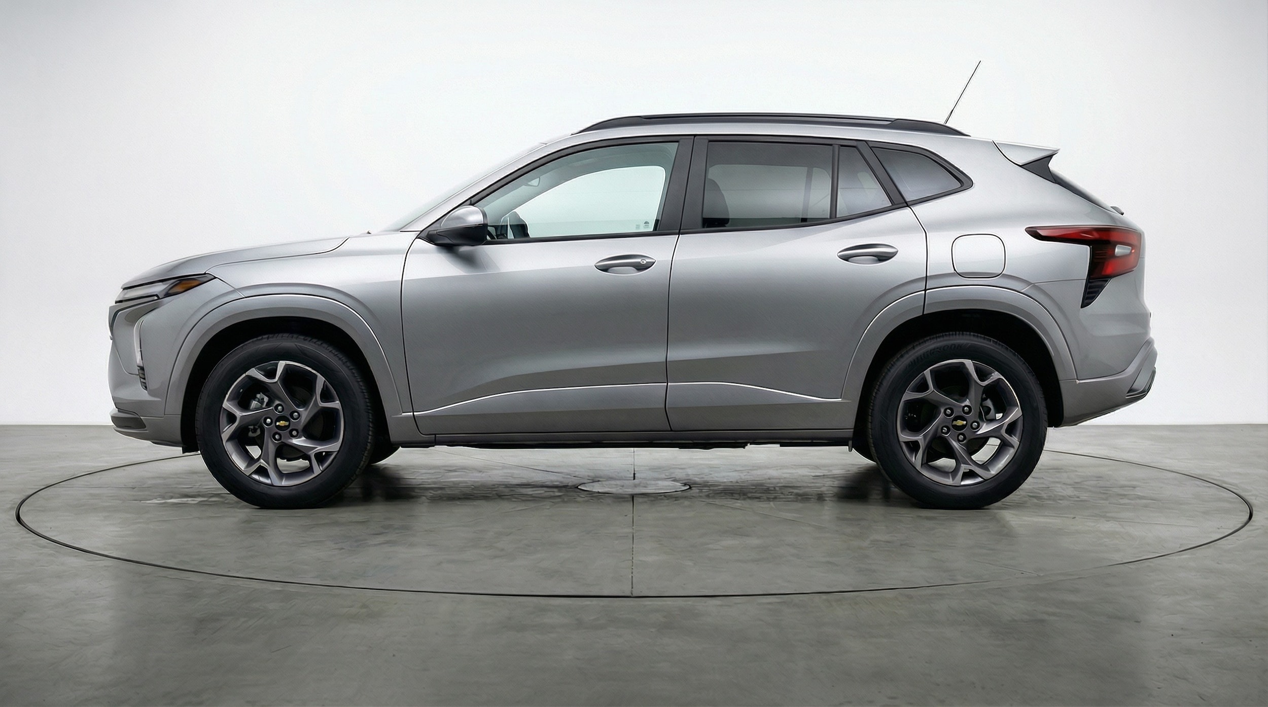 Thumbnail: 2025 Chevrolet Trax - 4