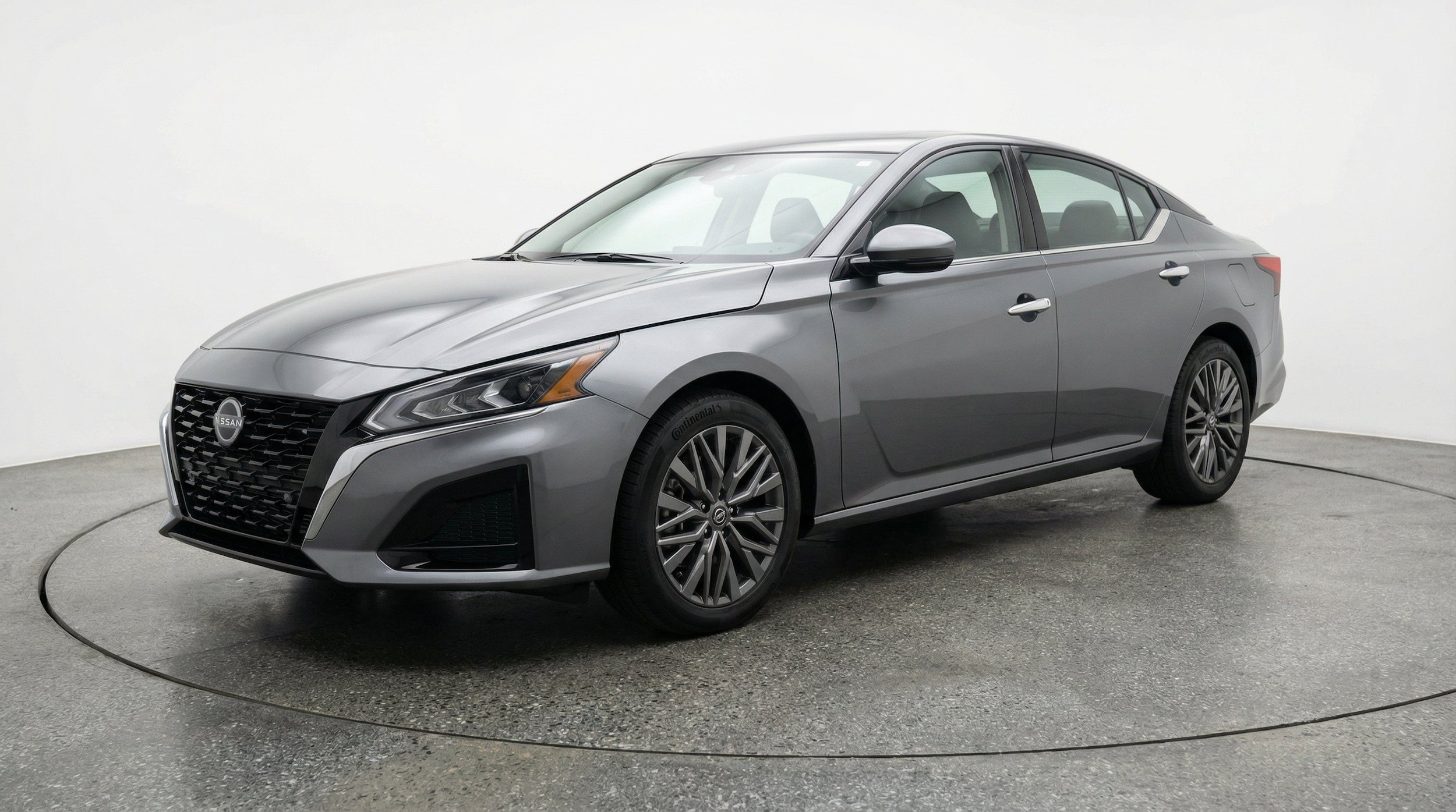 Thumbnail: 2025 Nissan Altima - 3