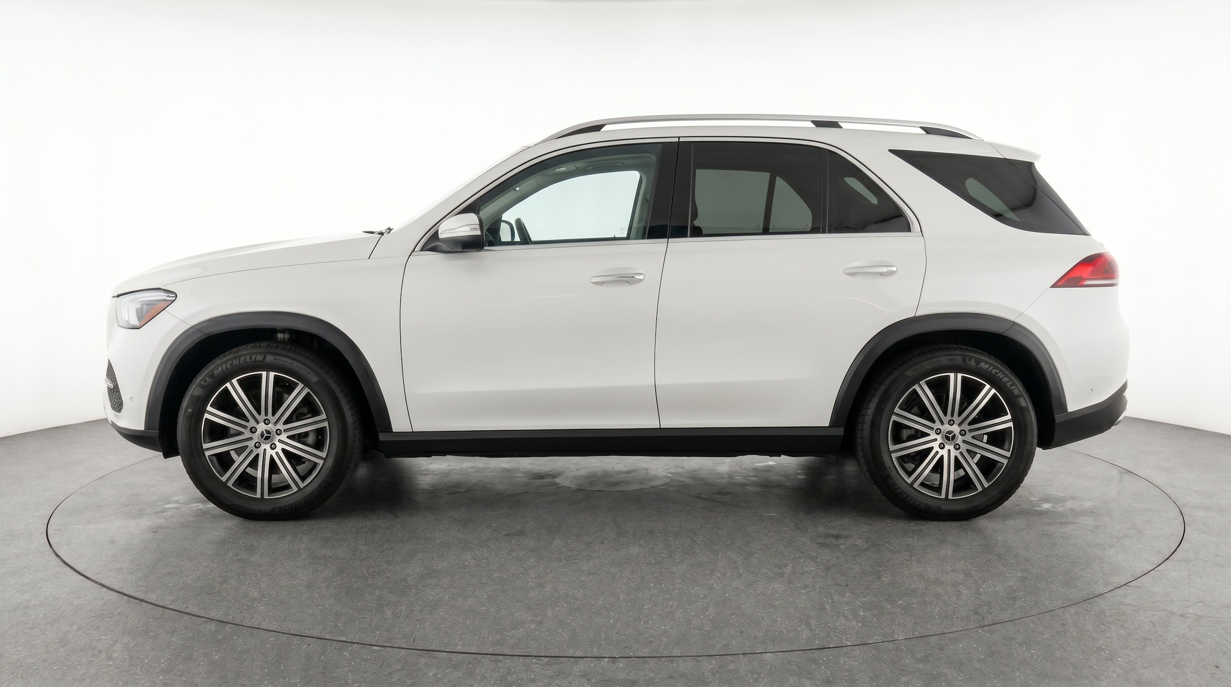 Thumbnail: 2026 Mercedes-Benz GLE - 5