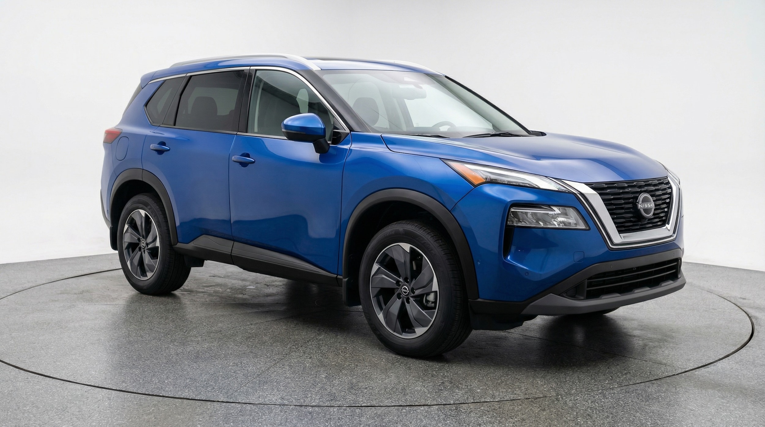 Thumbnail: 2025 Nissan Rogue - 1