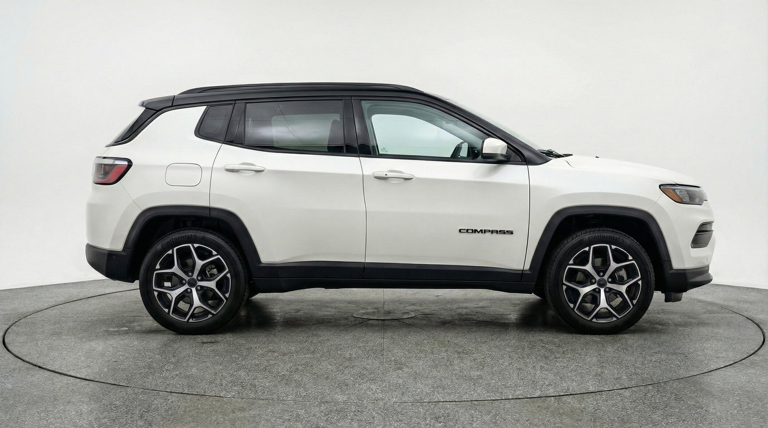 Thumbnail: 2025 Jeep Compass - 11