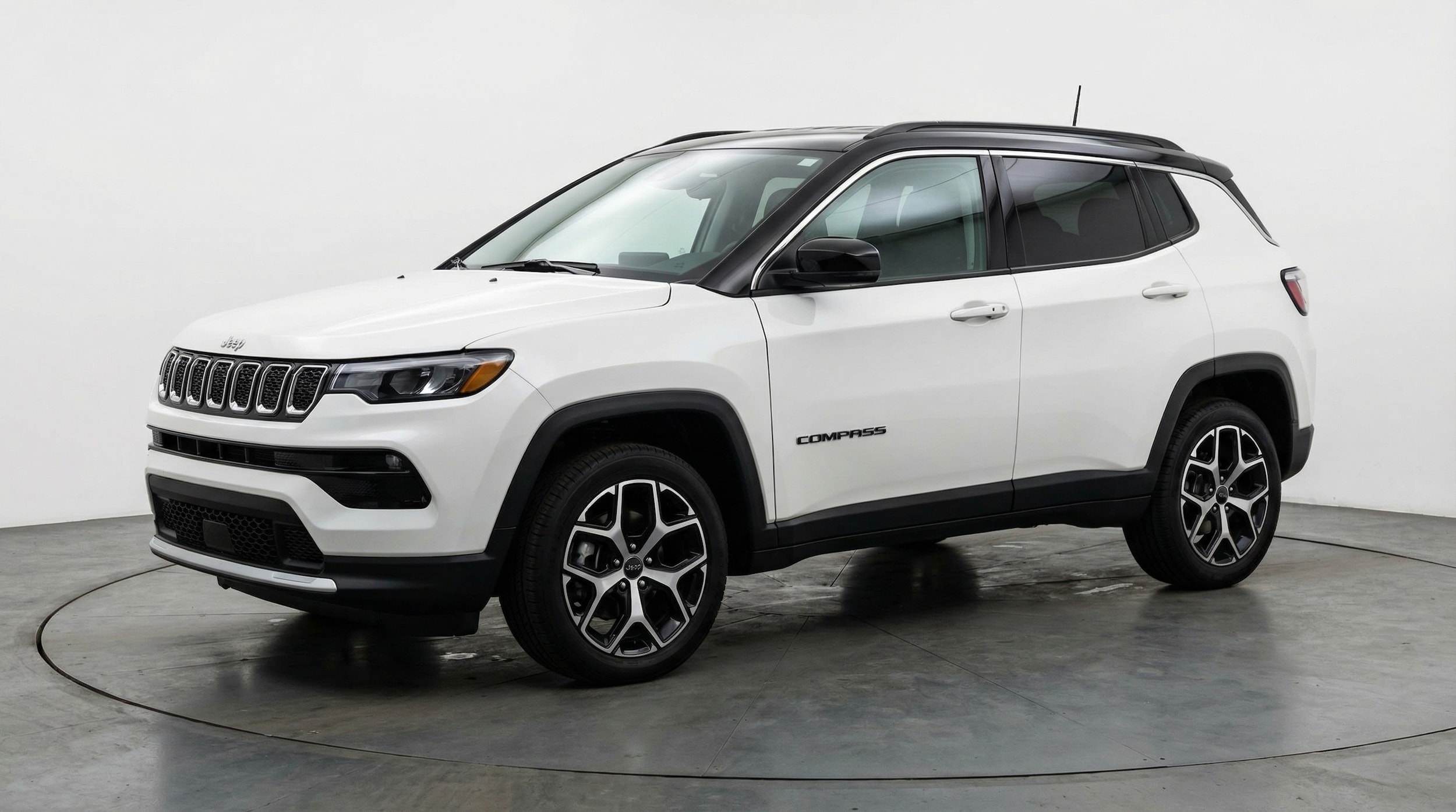 Thumbnail: 2025 Jeep Compass - 3