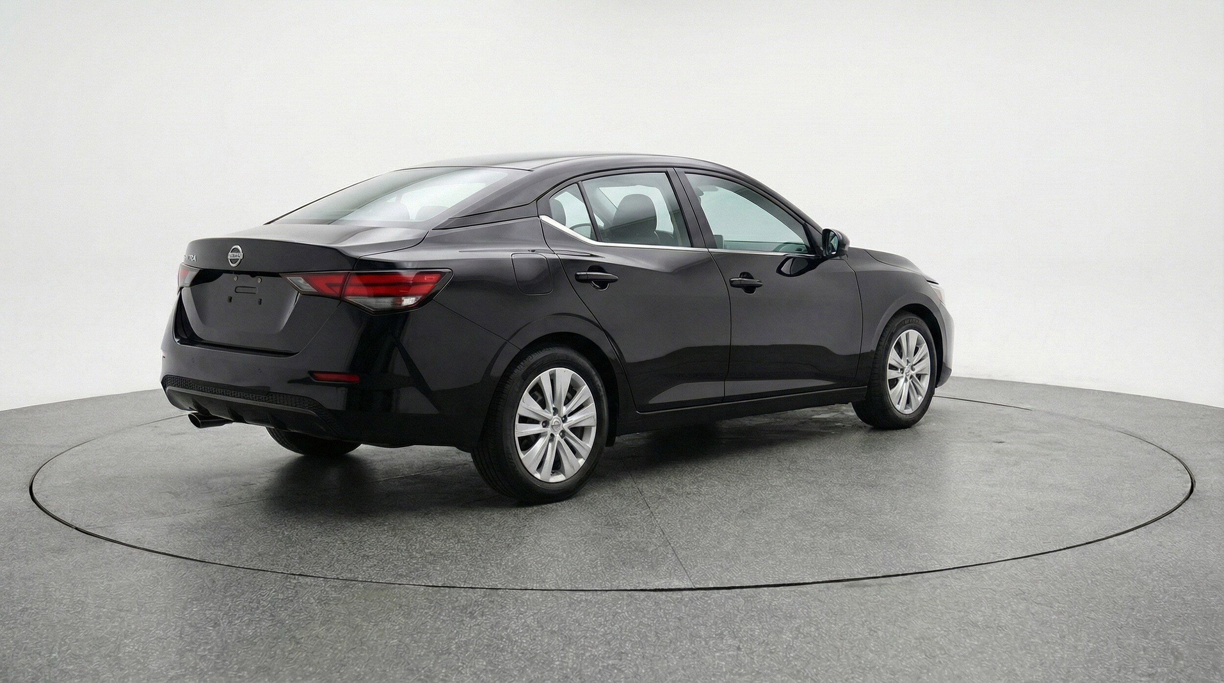 Thumbnail: 2025 Nissan Sentra - 9