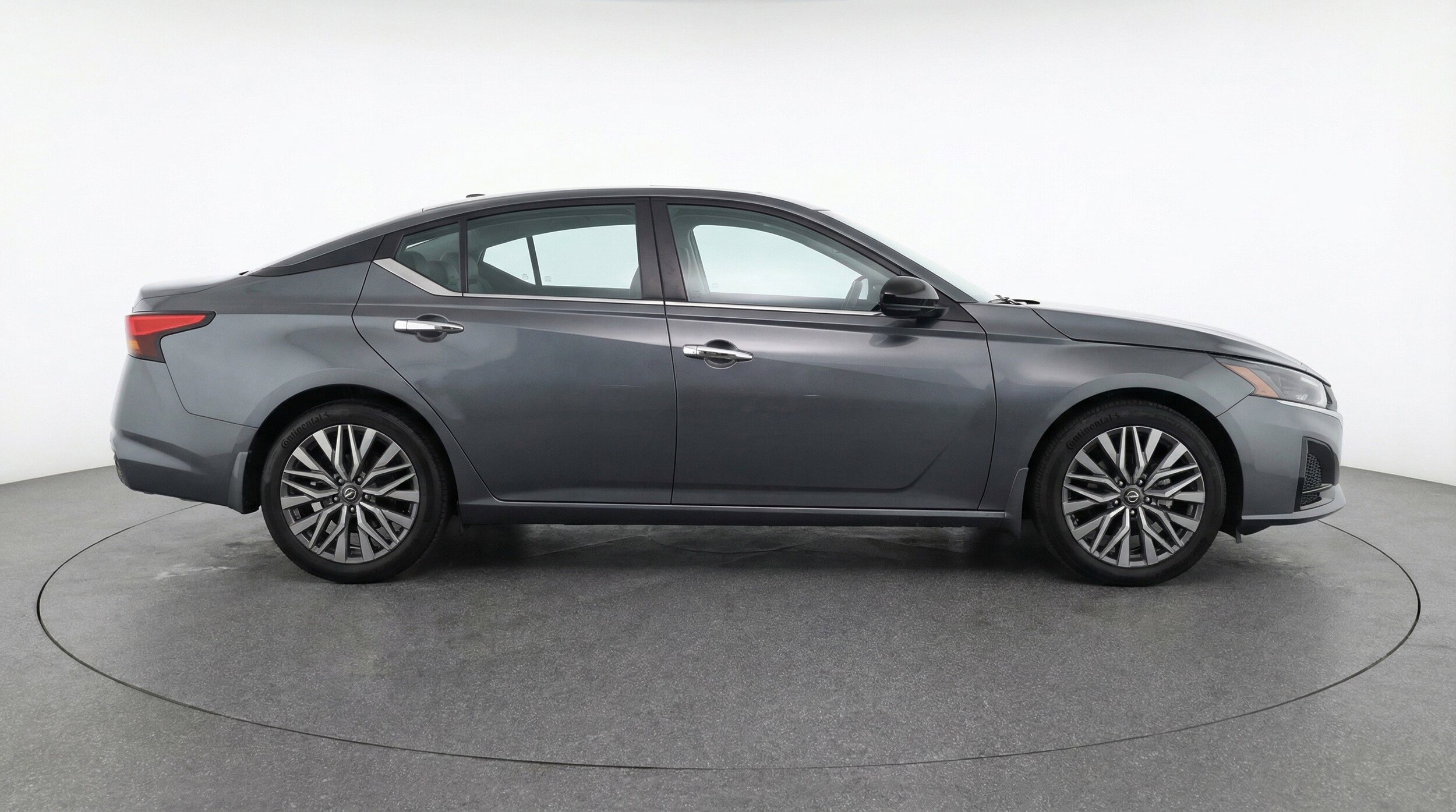 Thumbnail: 2025 Nissan Altima - 11