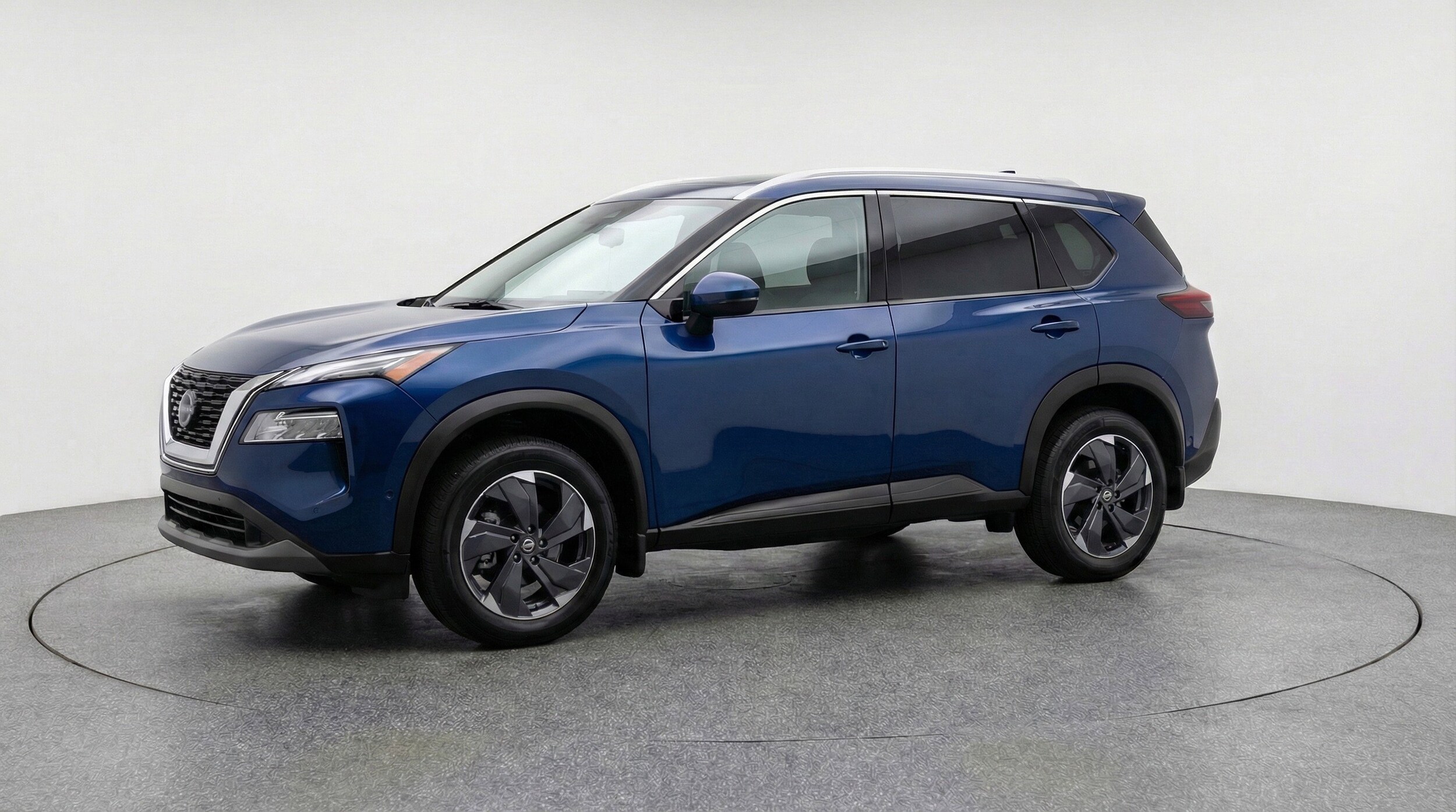 Thumbnail: 2025 Nissan Rogue - 3