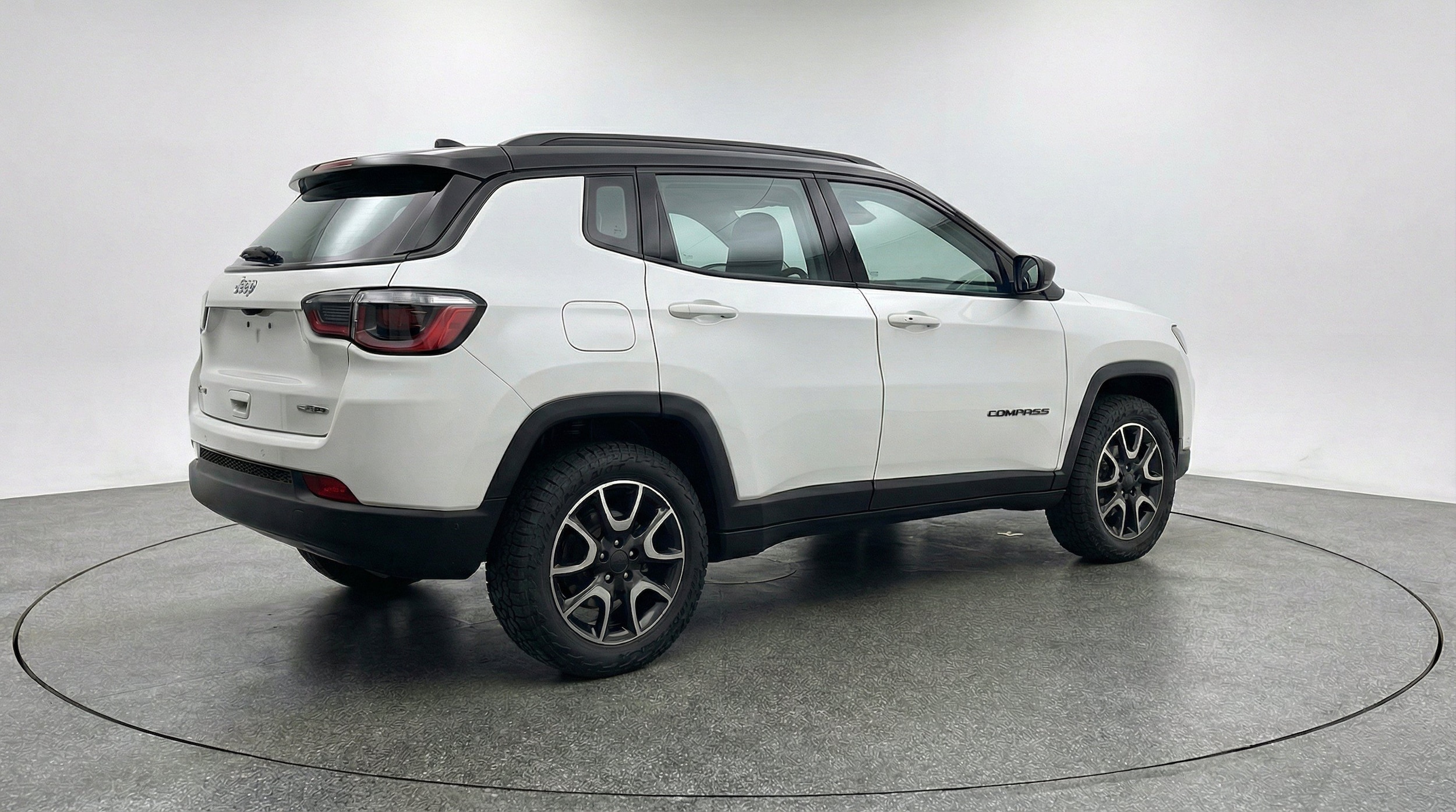 Thumbnail: 2025 Jeep Compass - 9