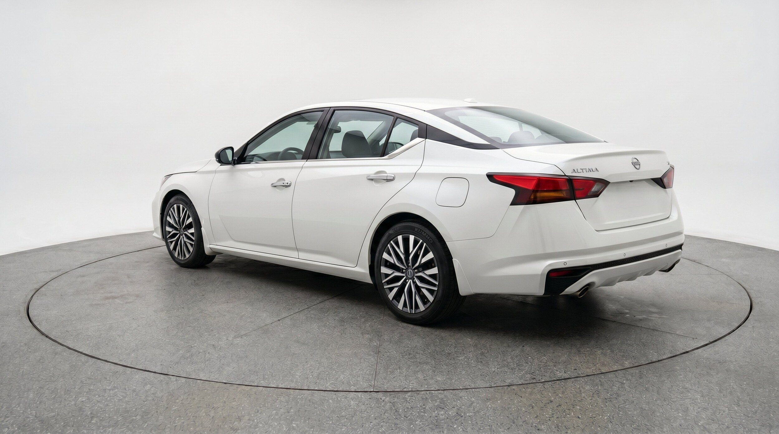 Thumbnail: 2025 Nissan Altima - 6