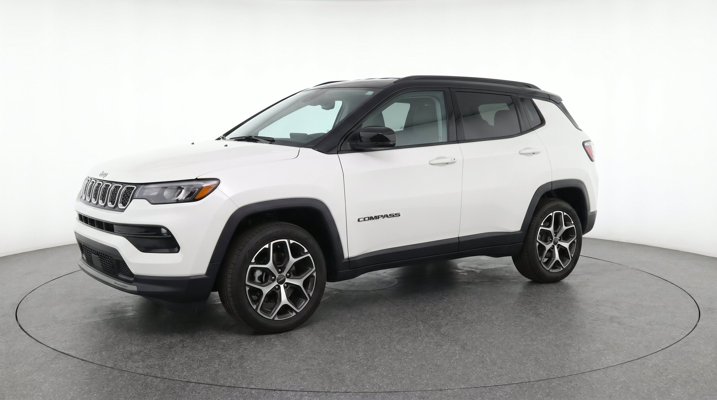 Thumbnail: 2025 Jeep Compass - 3