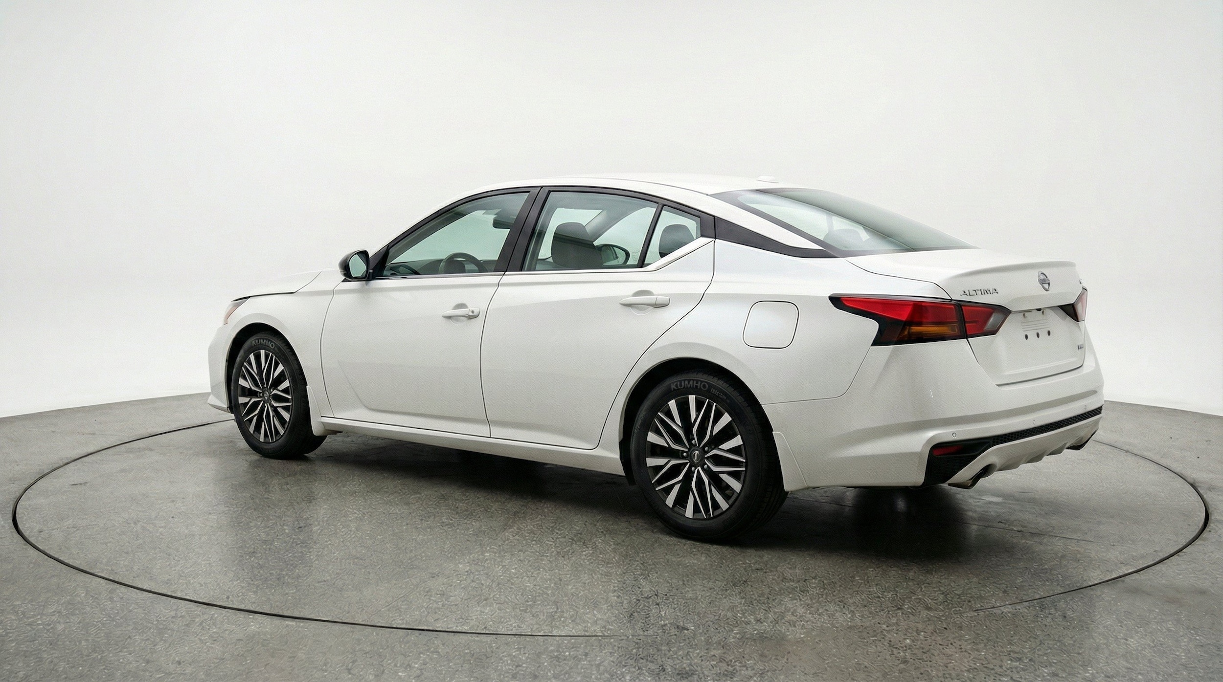 Thumbnail: 2025 Nissan Altima - 6