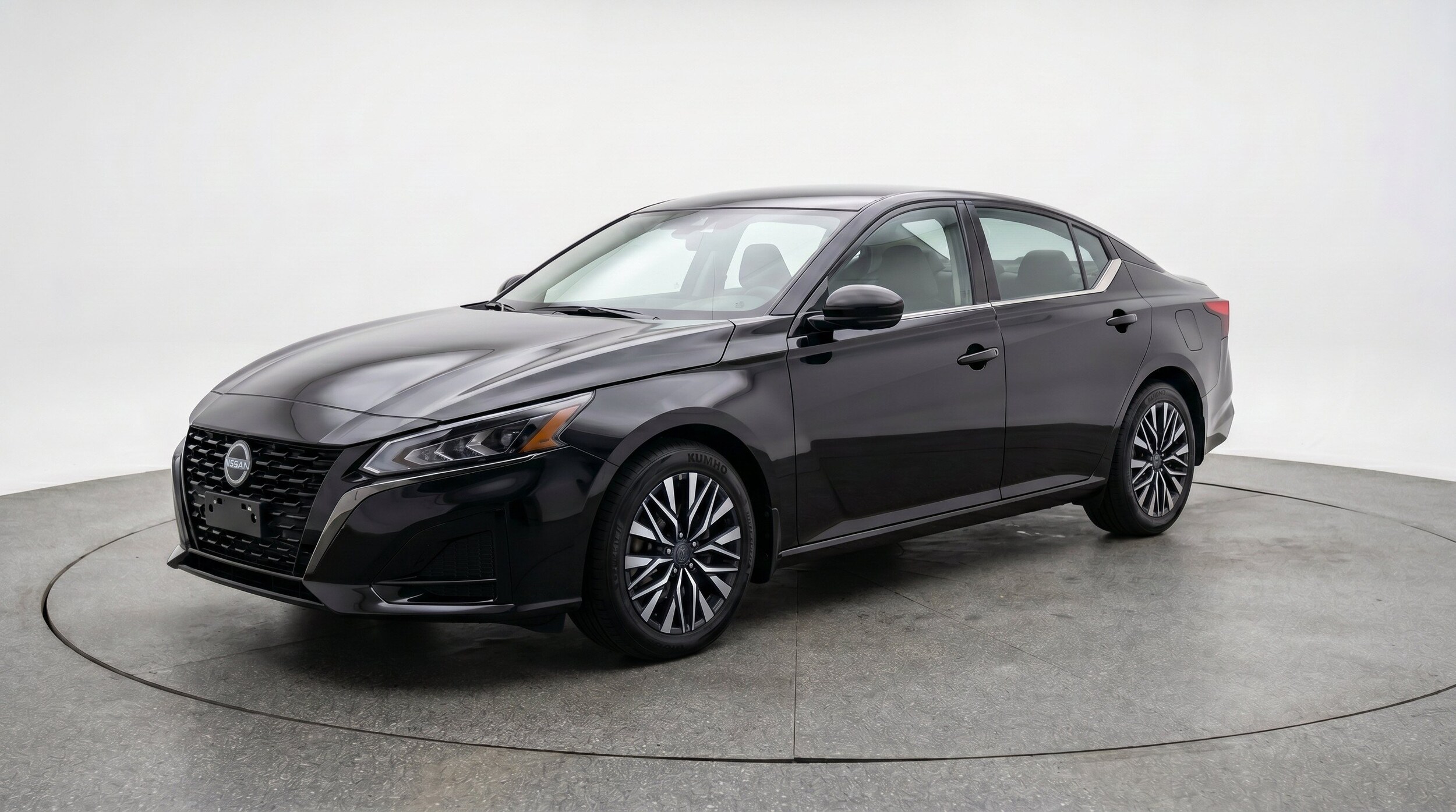Thumbnail: 2026 Nissan Altima - 3