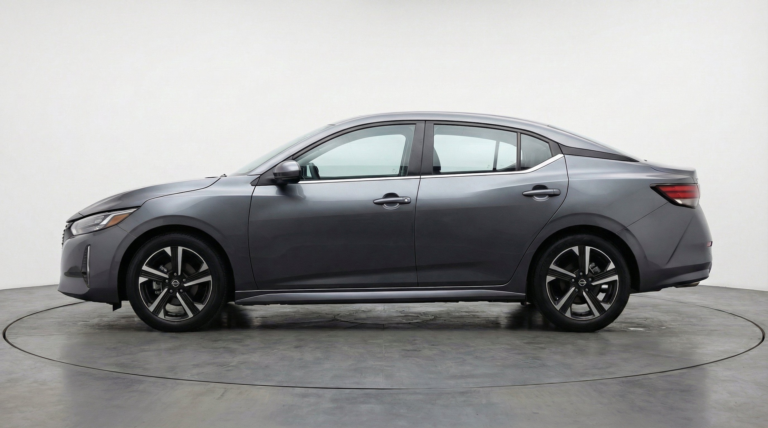 Thumbnail: 2025 Nissan Sentra - 5