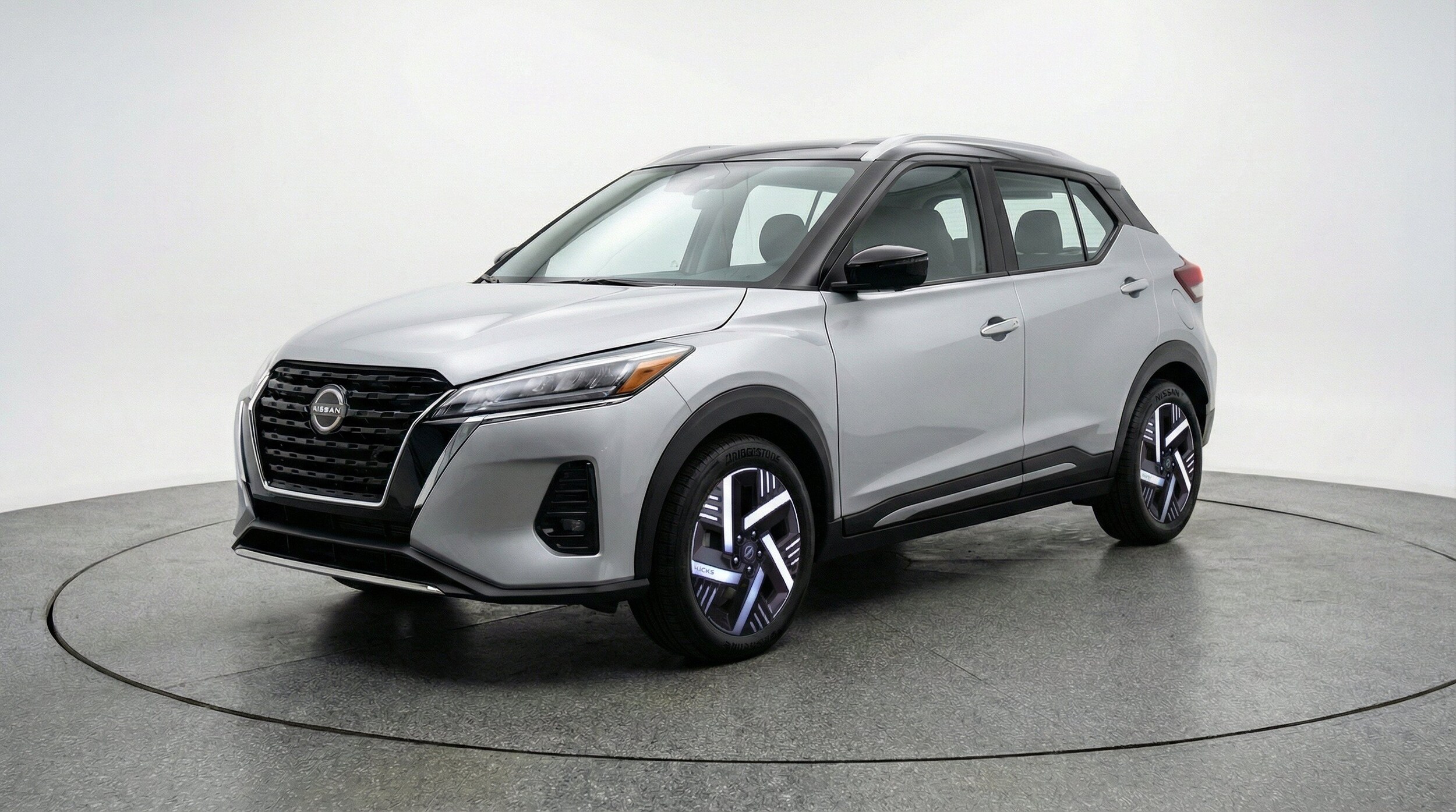 Thumbnail: 2026 Nissan Kicks - 3
