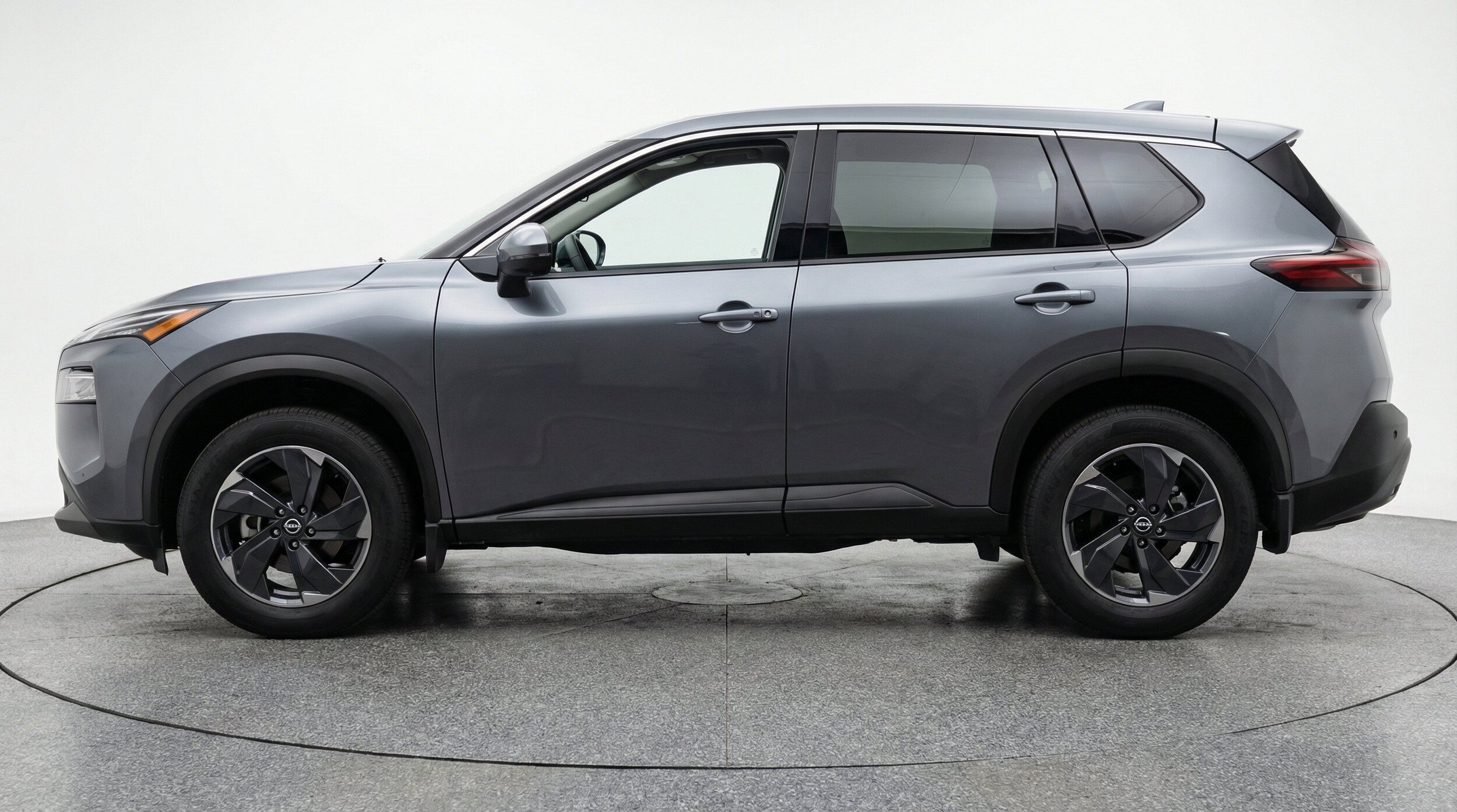 Thumbnail: 2025 Nissan Rogue - 5