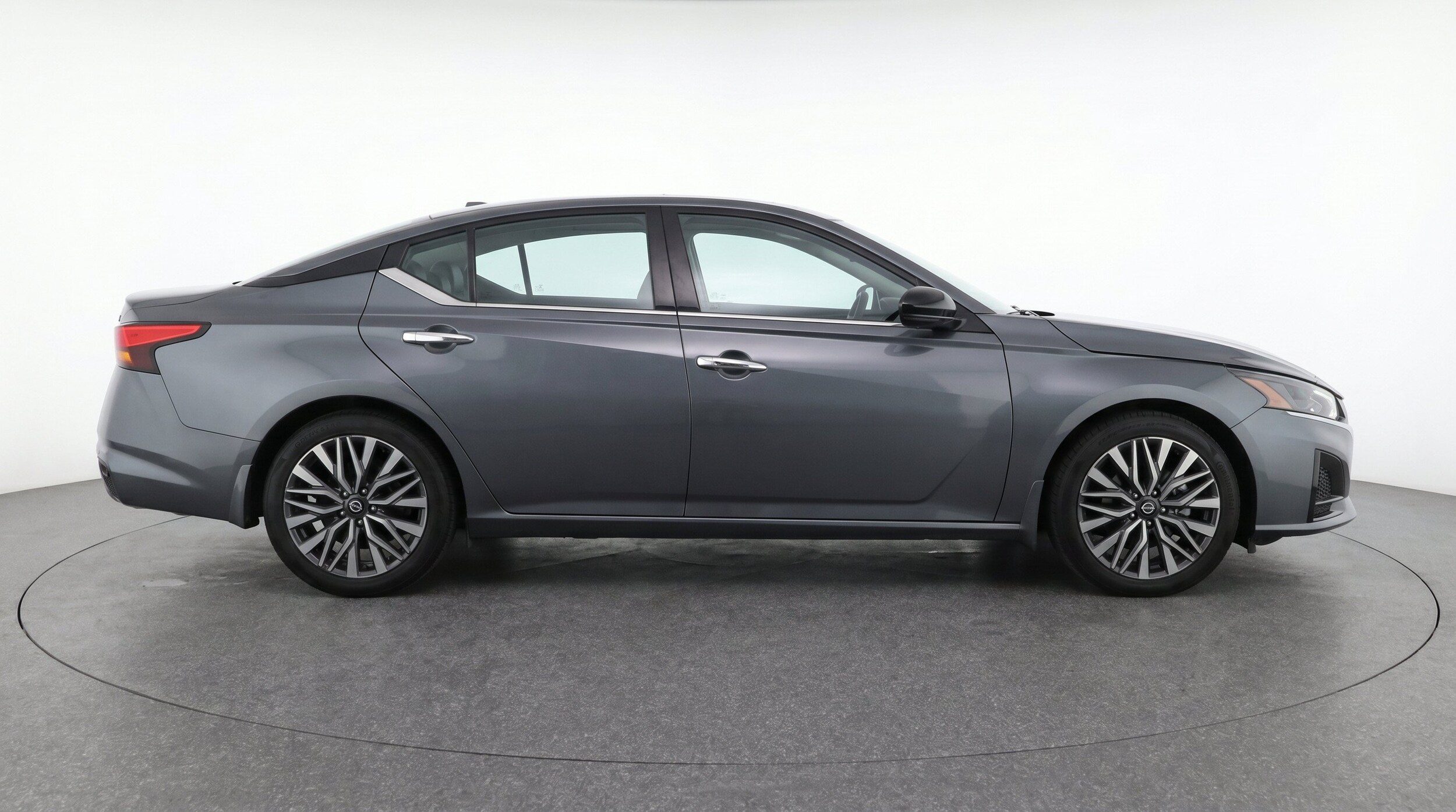 Thumbnail: 2025 Nissan Altima - 11