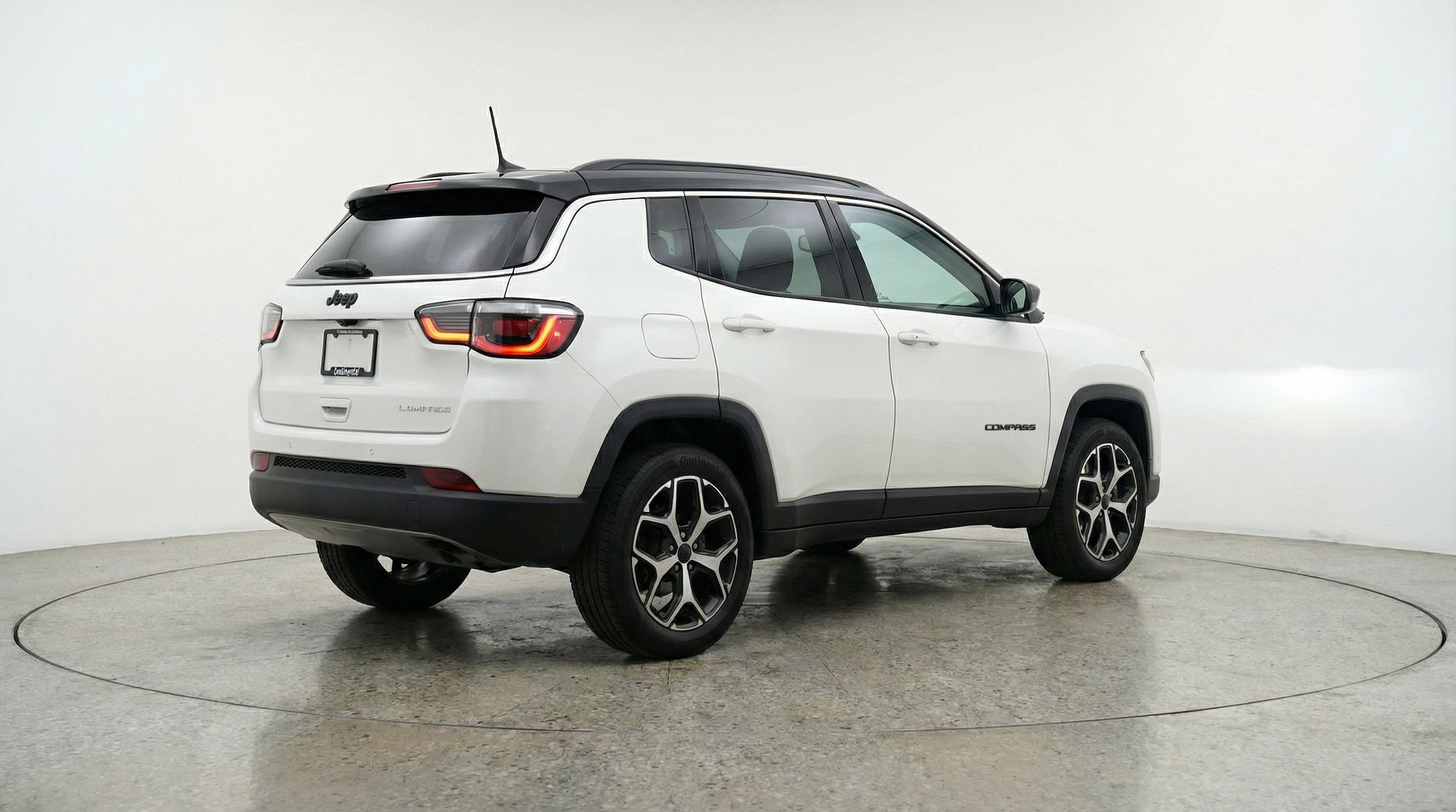 Thumbnail: 2025 Jeep Compass - 9