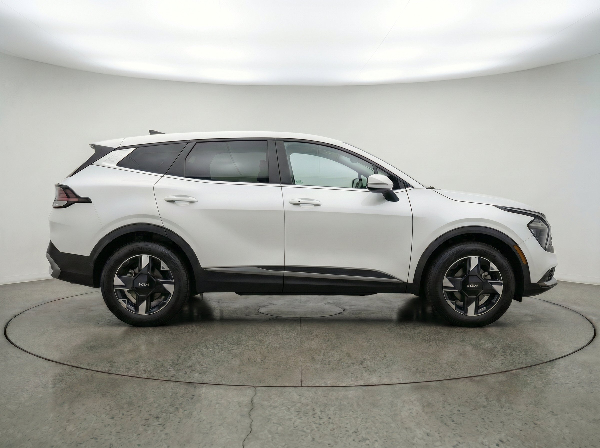 Thumbnail: 2026 Kia Sportage - 11