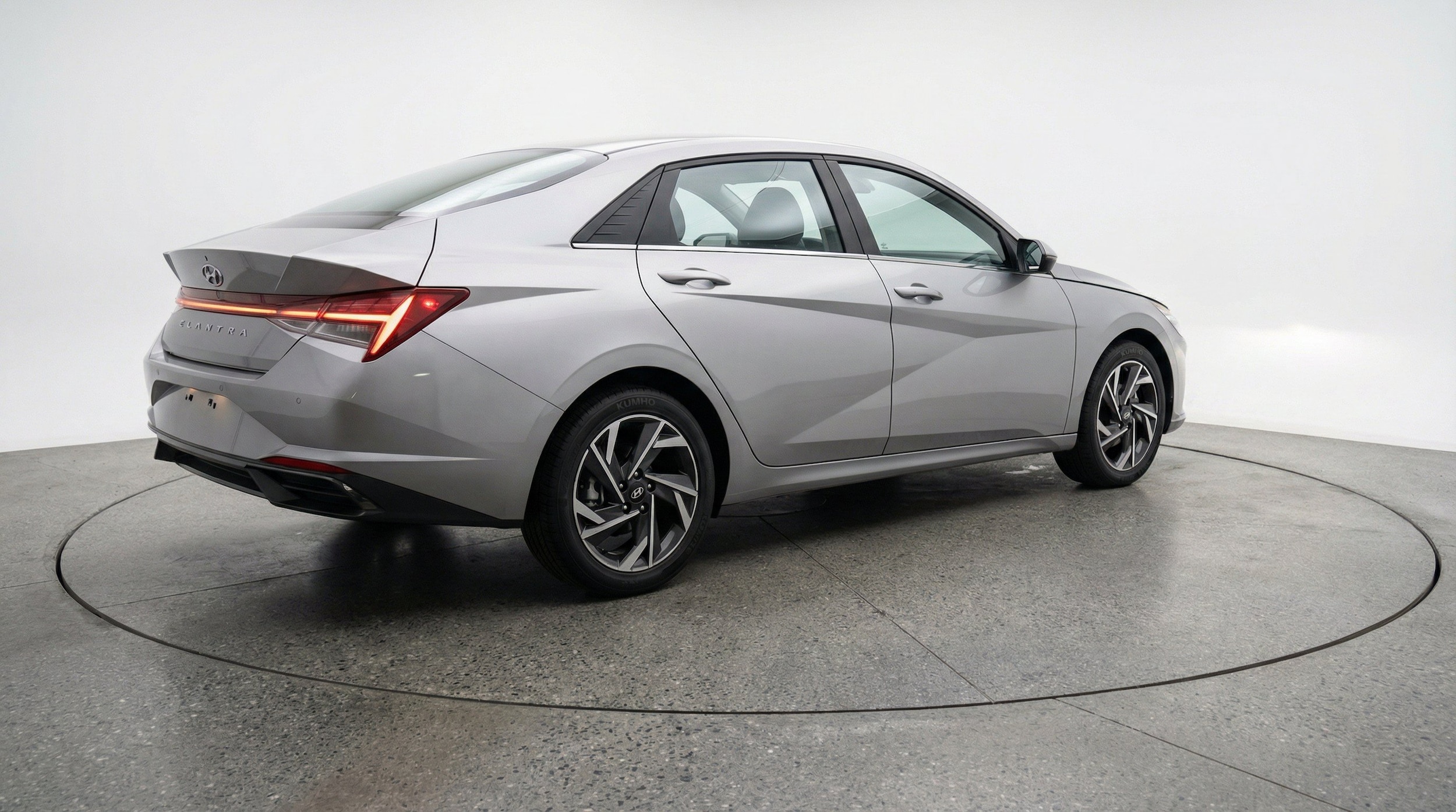 Thumbnail: 2025 Hyundai Elantra - 9