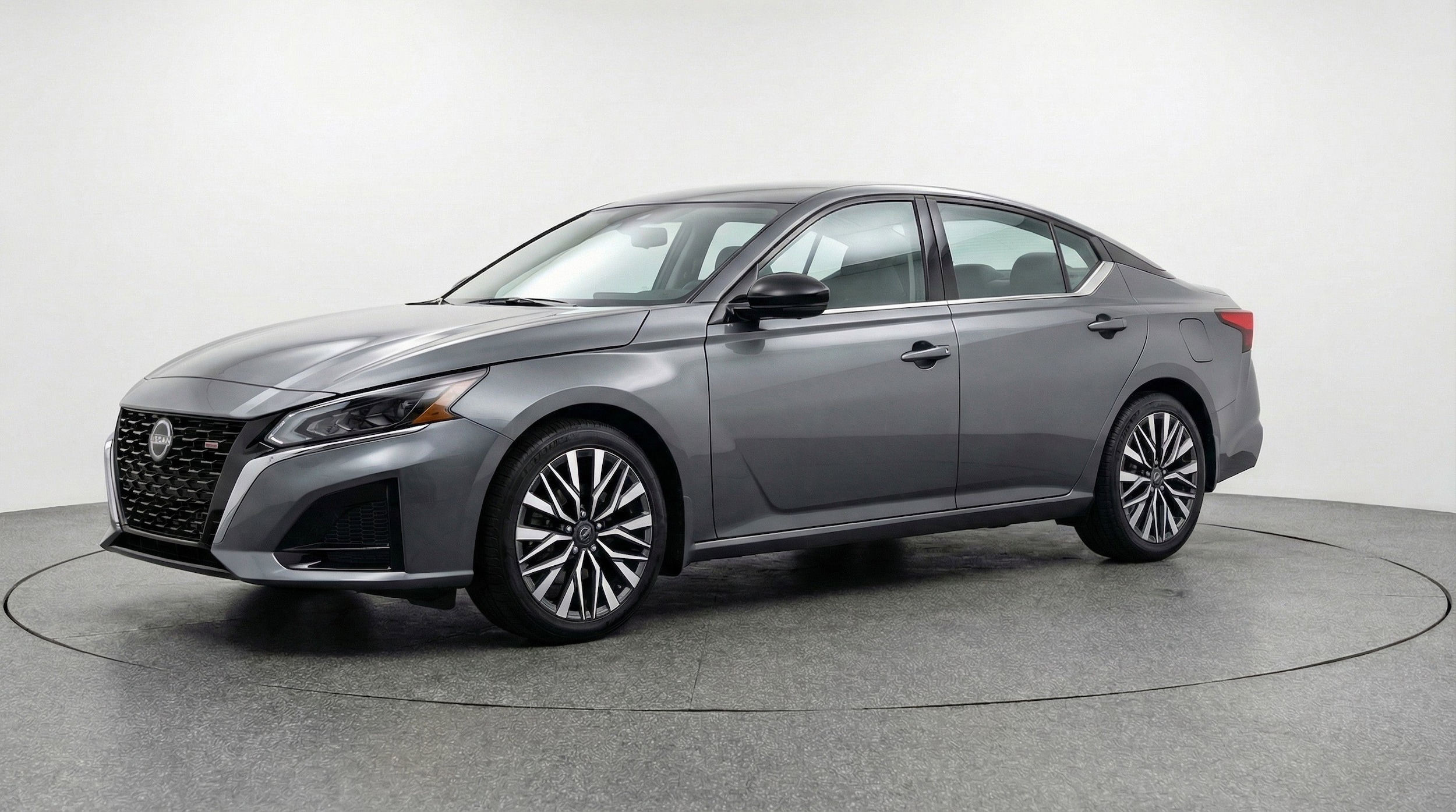 Thumbnail: 2025 Nissan Altima - 3