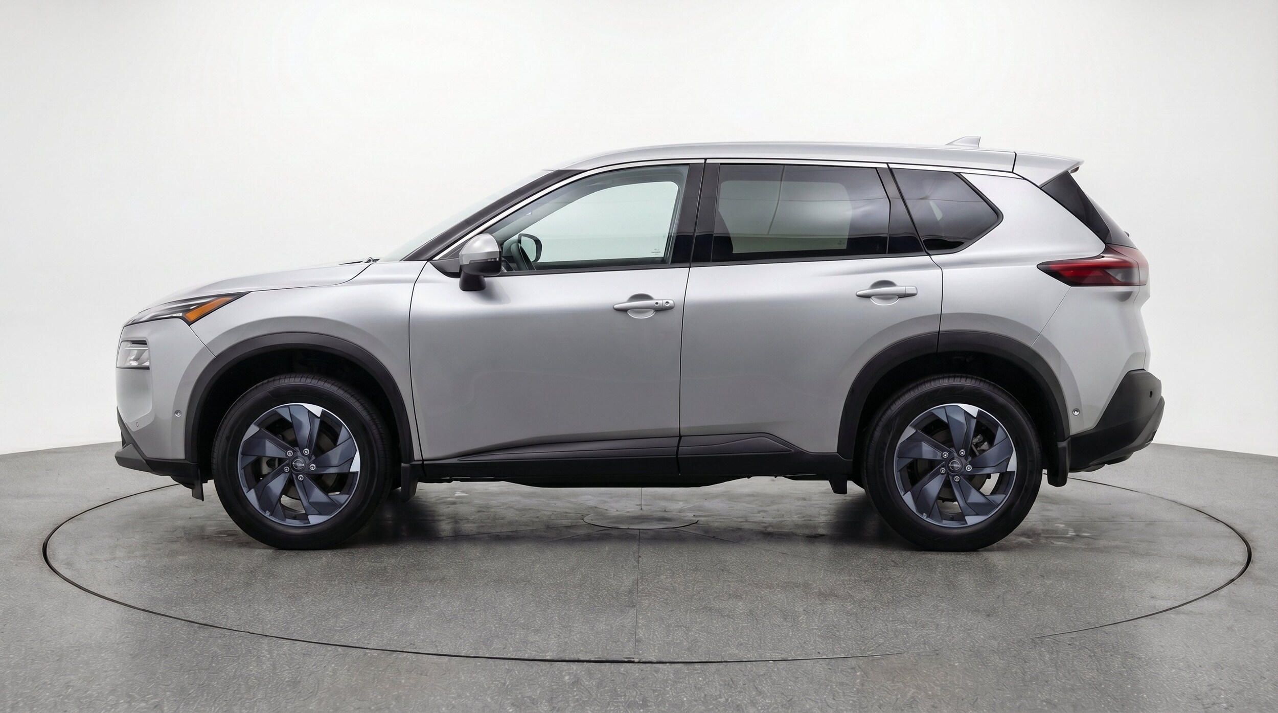 Thumbnail: 2025 Nissan Rogue - 5