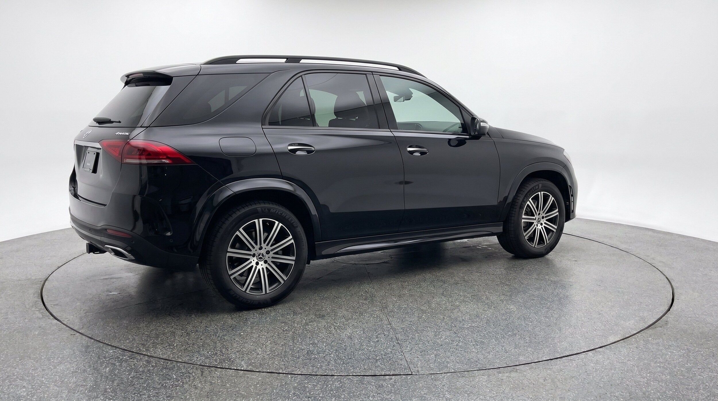 Thumbnail: 2026 Mercedes-Benz GLE - 9