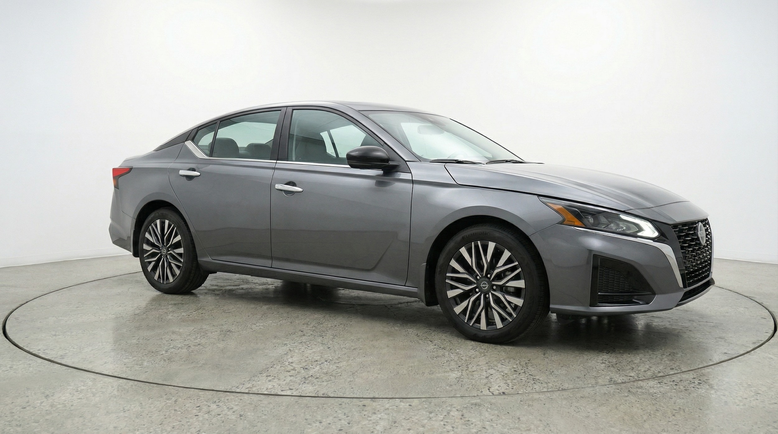 Thumbnail: 2025 Nissan Altima - 1