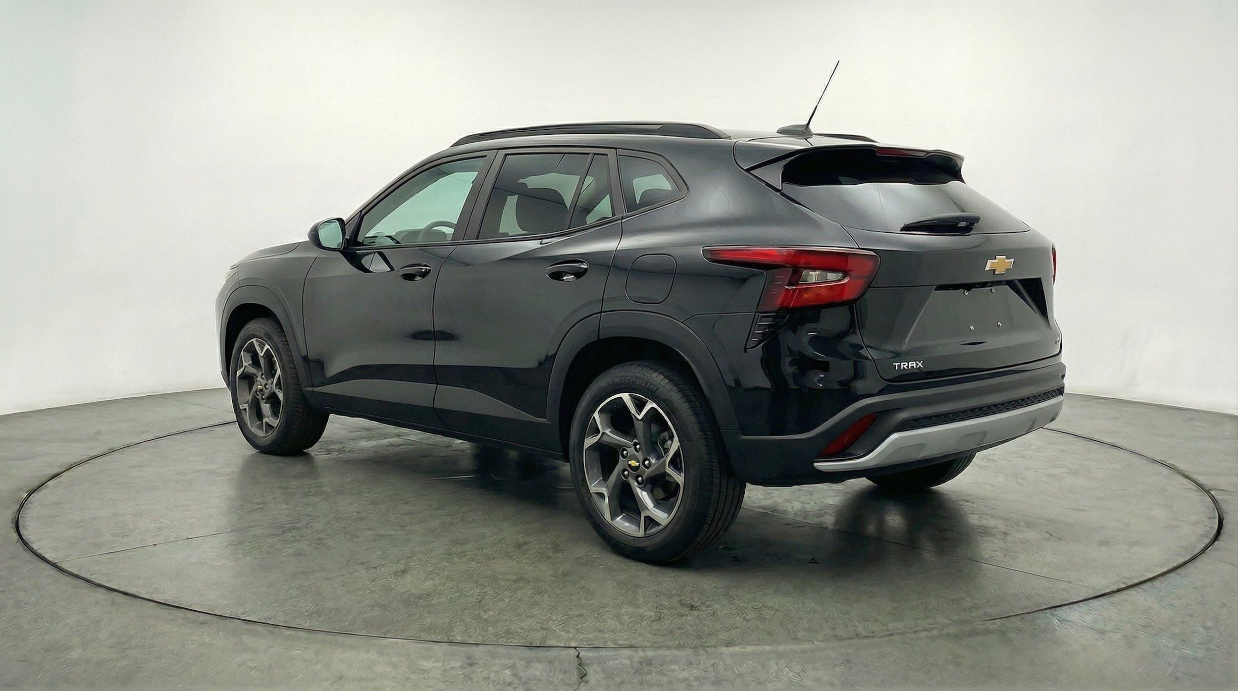 Thumbnail: 2025 Chevrolet Trax - 6