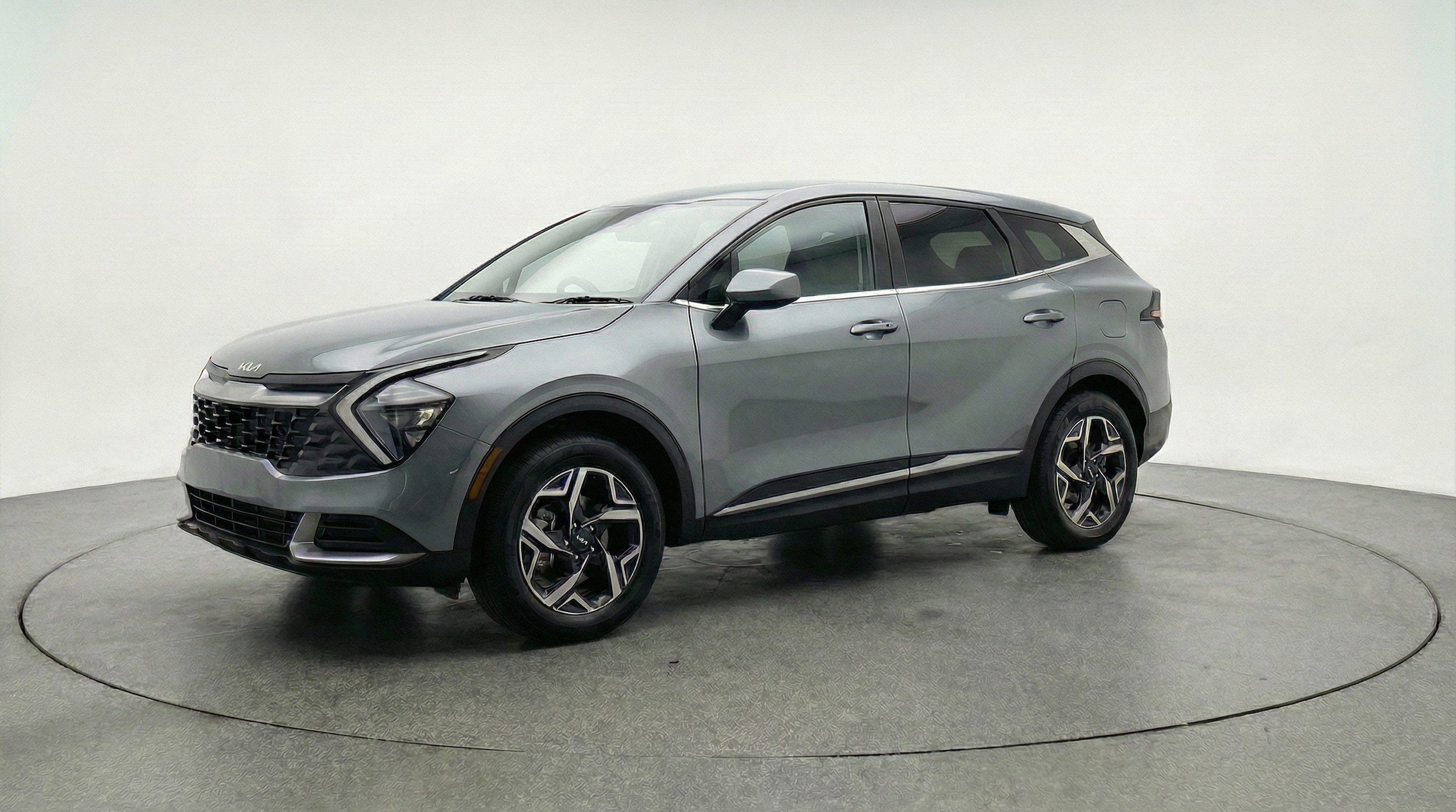 Thumbnail: 2025 Kia Sportage - 3