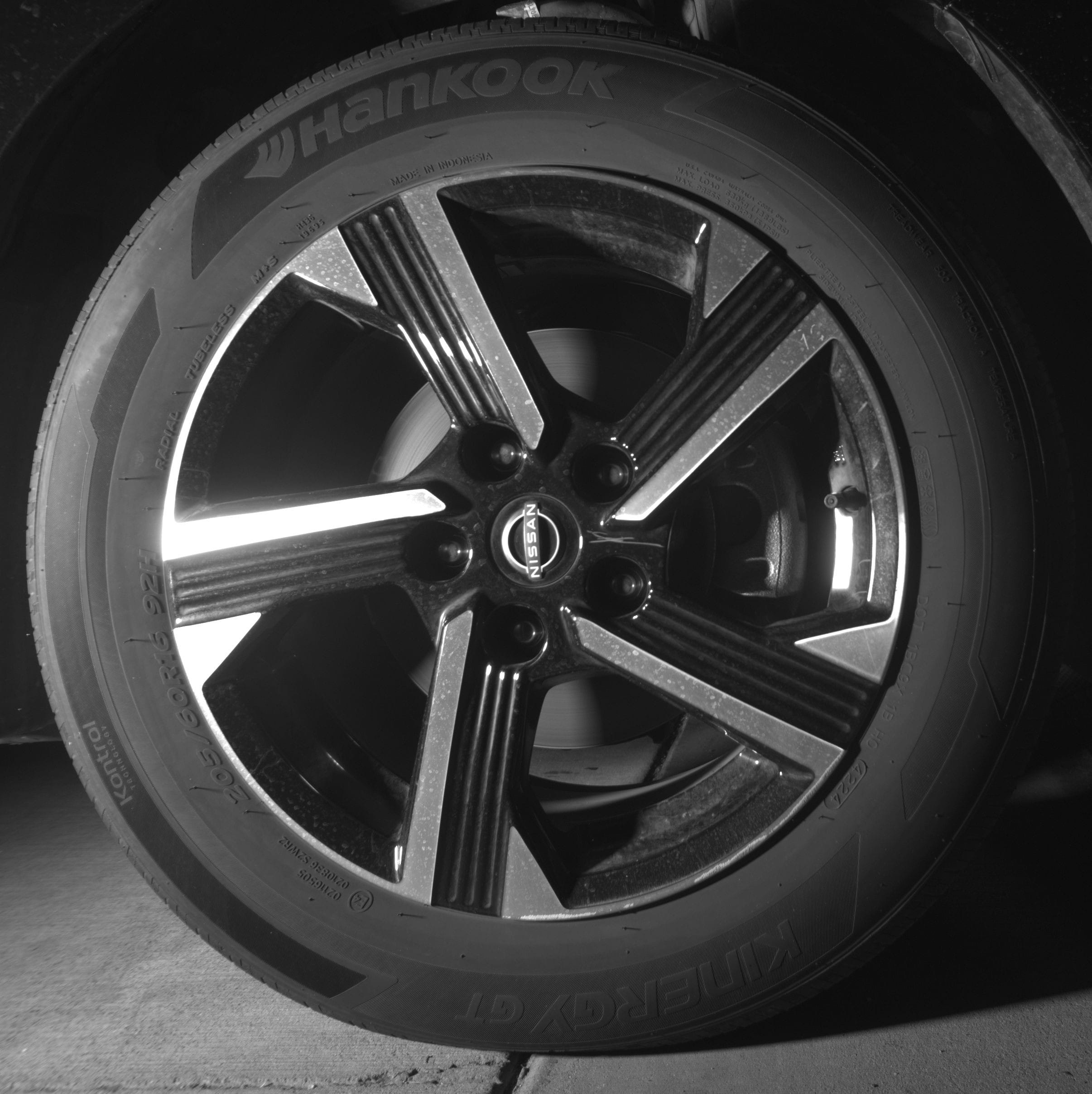 Thumbnail: 2025 Nissan Sentra - 10