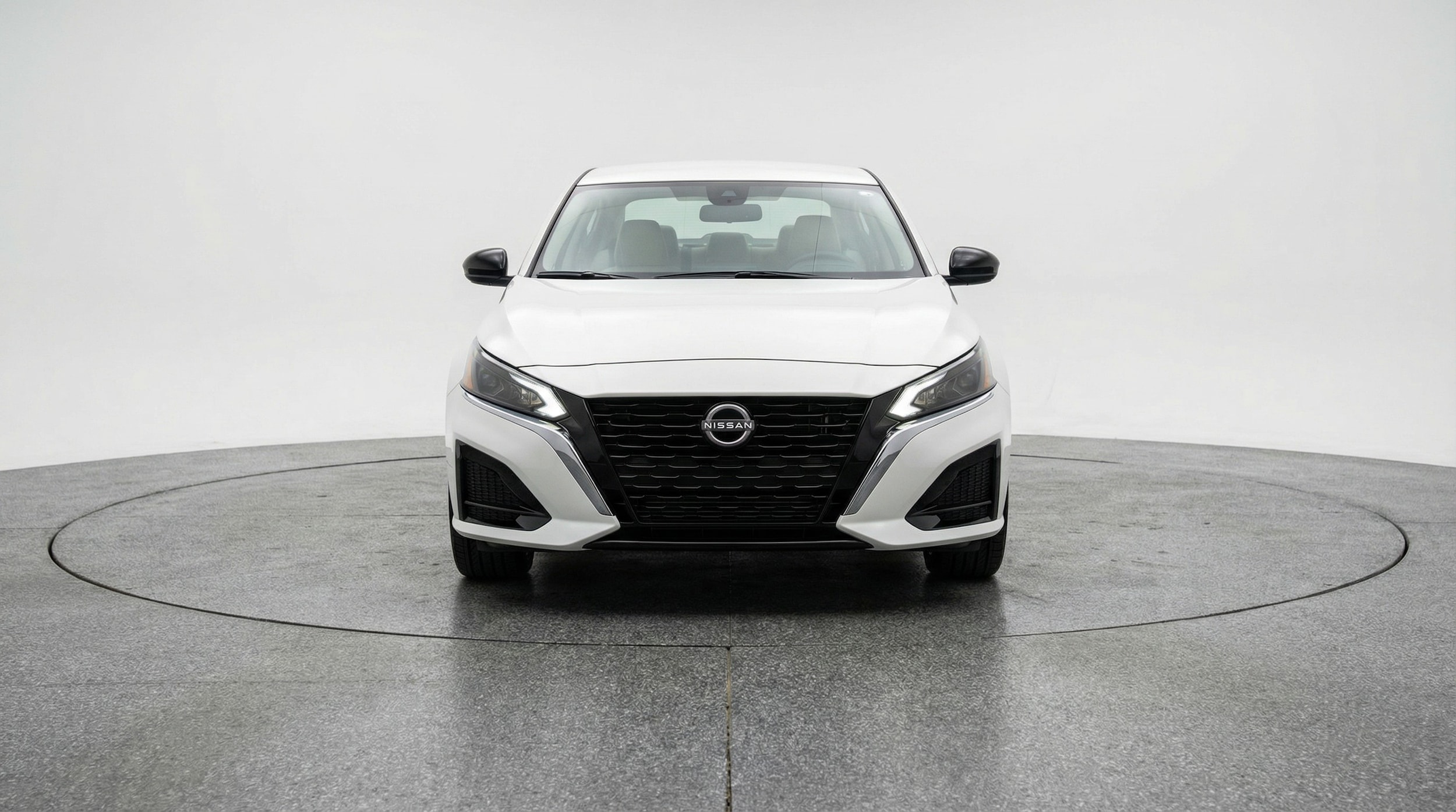 Thumbnail: 2025 Nissan Altima - 2