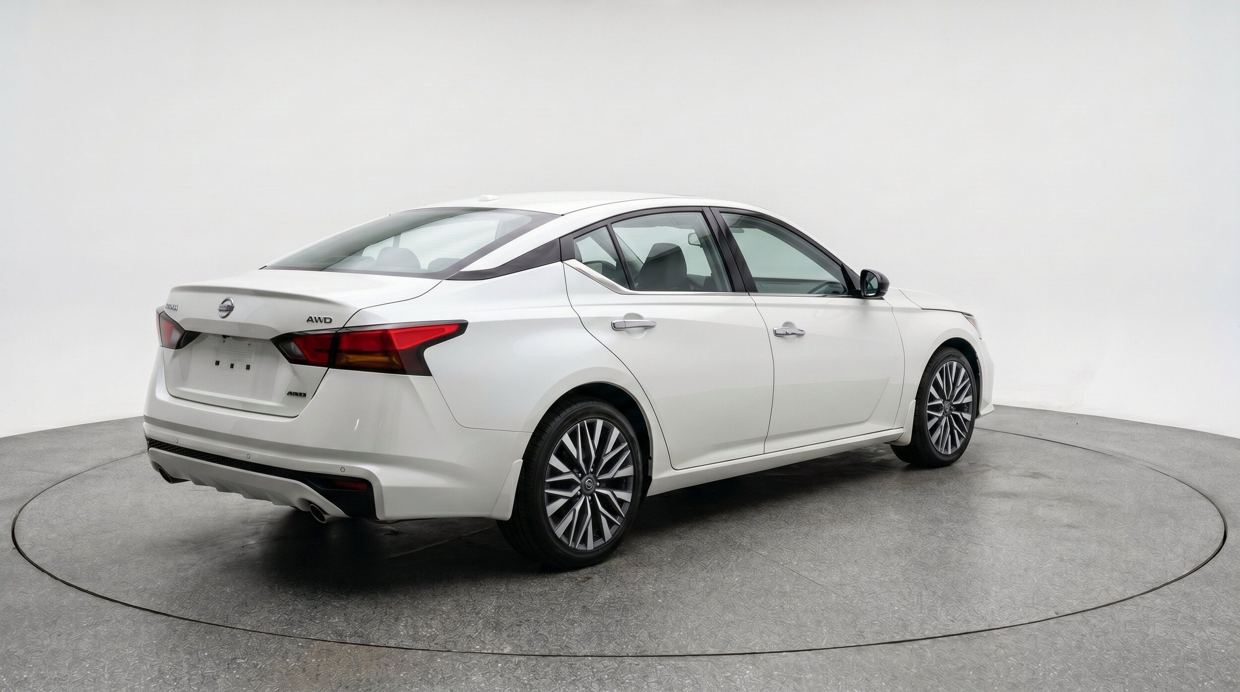 Thumbnail: 2025 Nissan Altima - 9