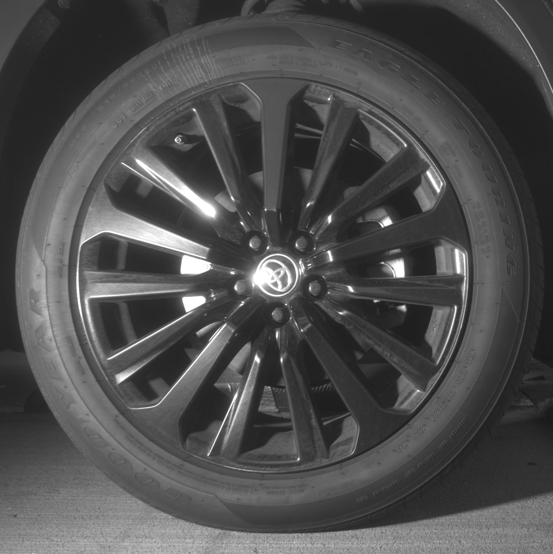 Thumbnail: 2025 Toyota Highlander - 13