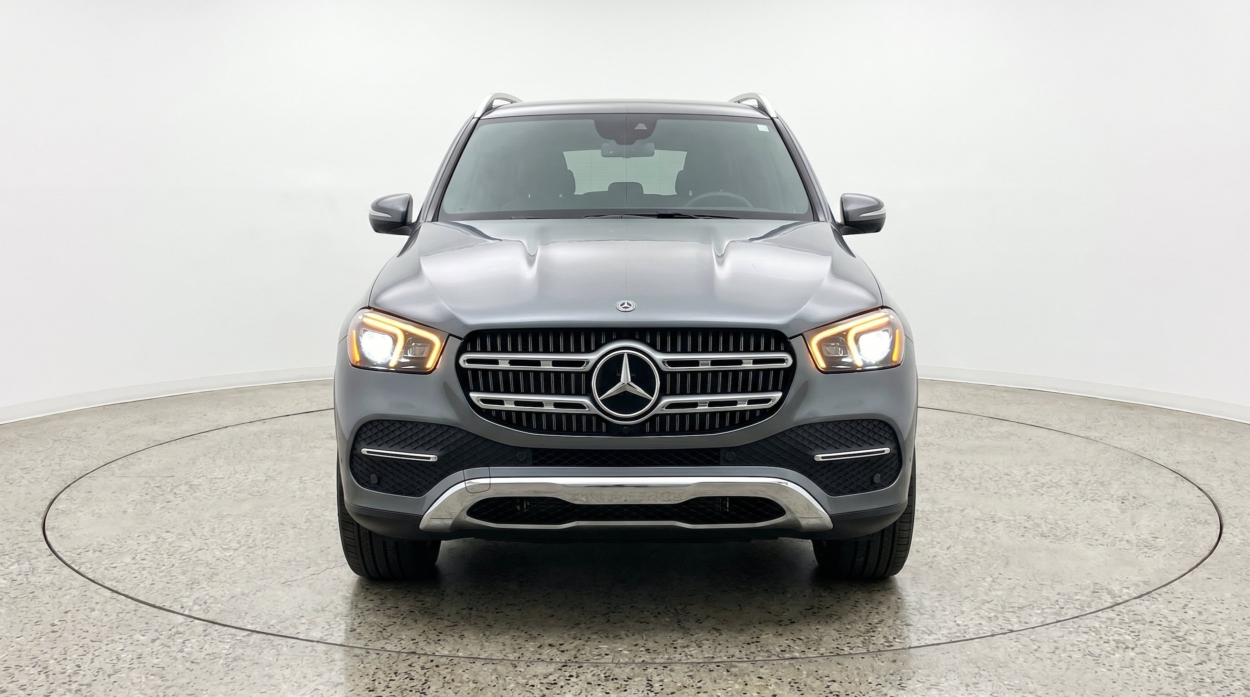 Thumbnail: 2026 Mercedes-Benz GLE - 2