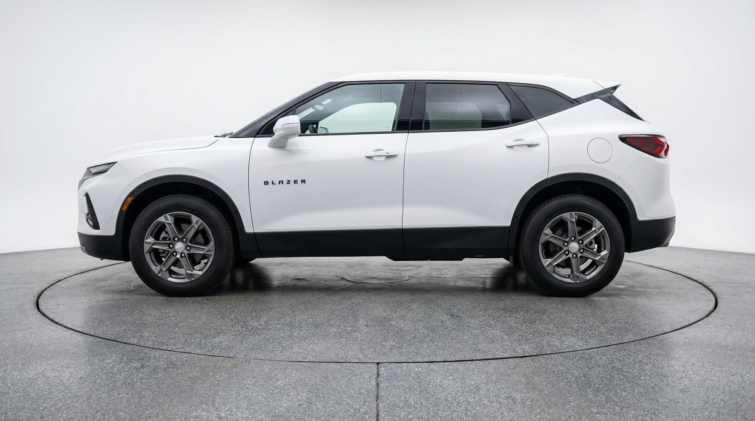 Thumbnail: 2026 Chevrolet Blazer - 5