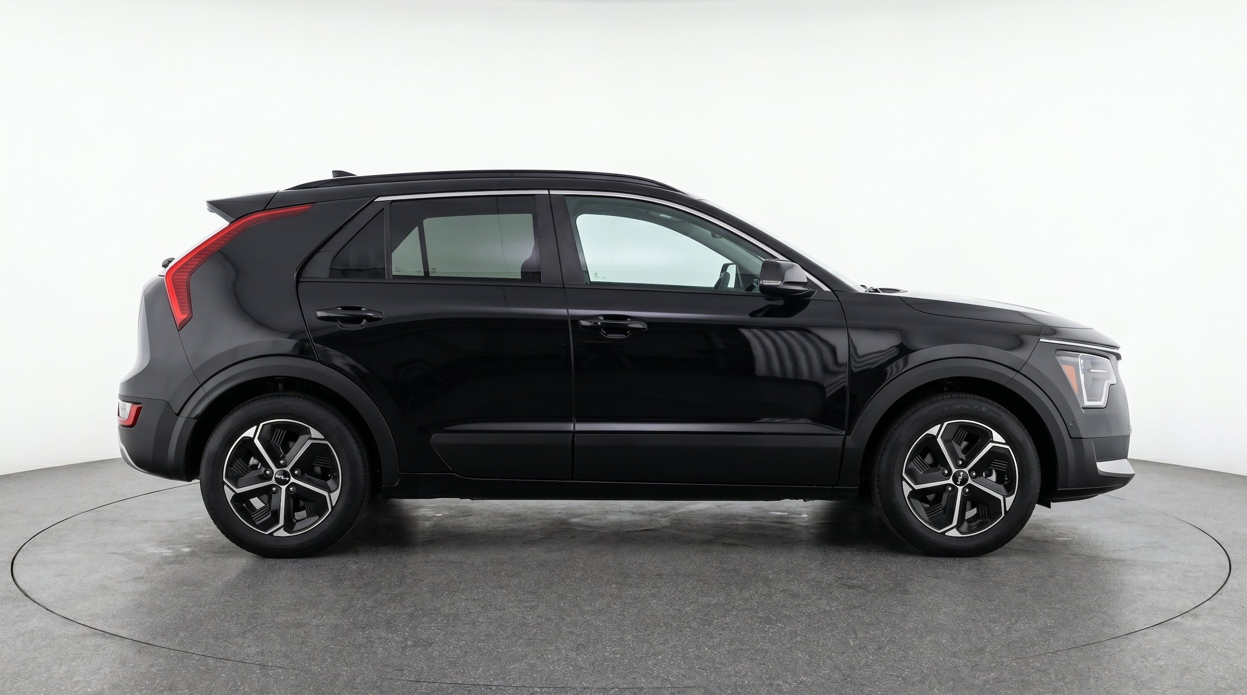 Thumbnail: 2026 Kia Niro - 11