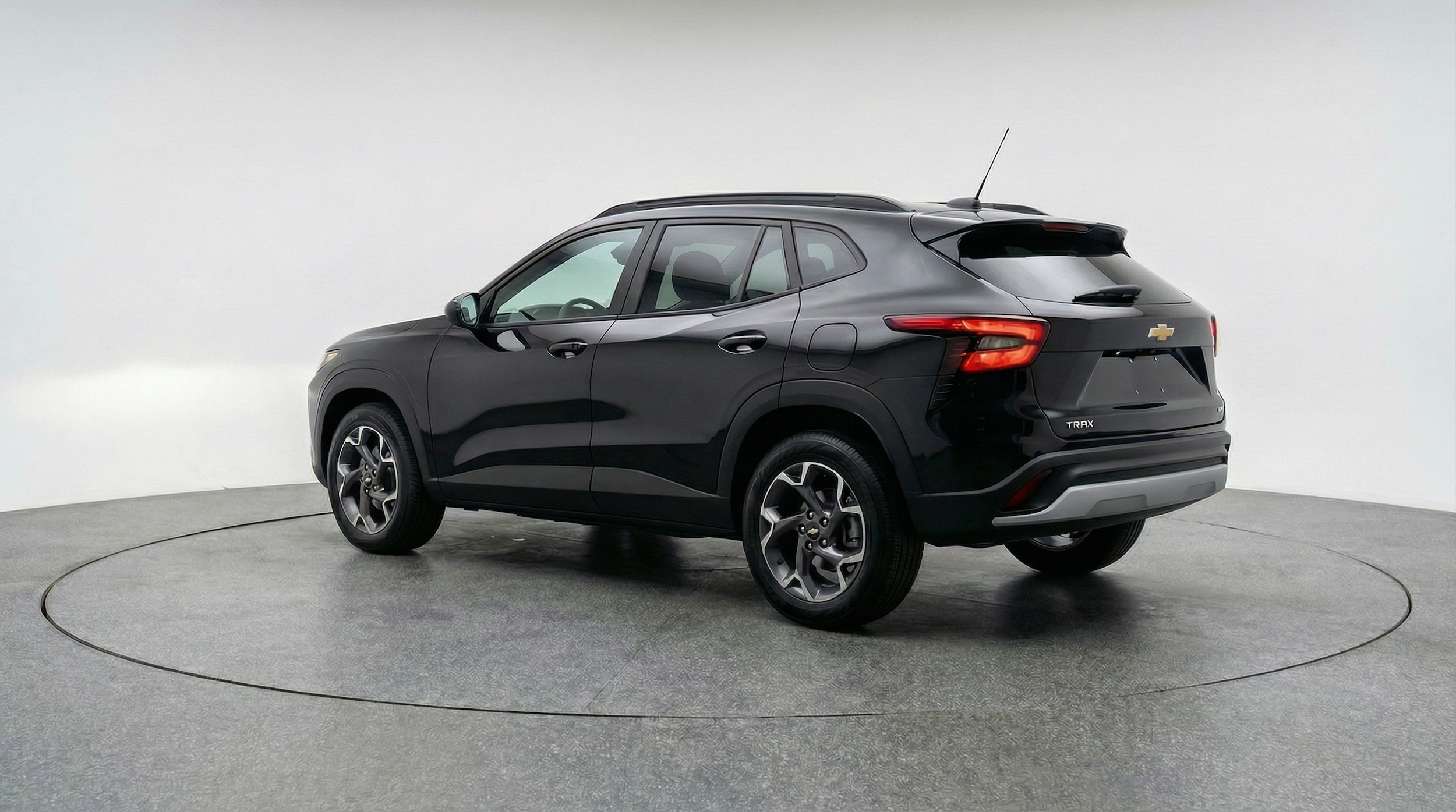 Thumbnail: 2025 Chevrolet Trax - 5