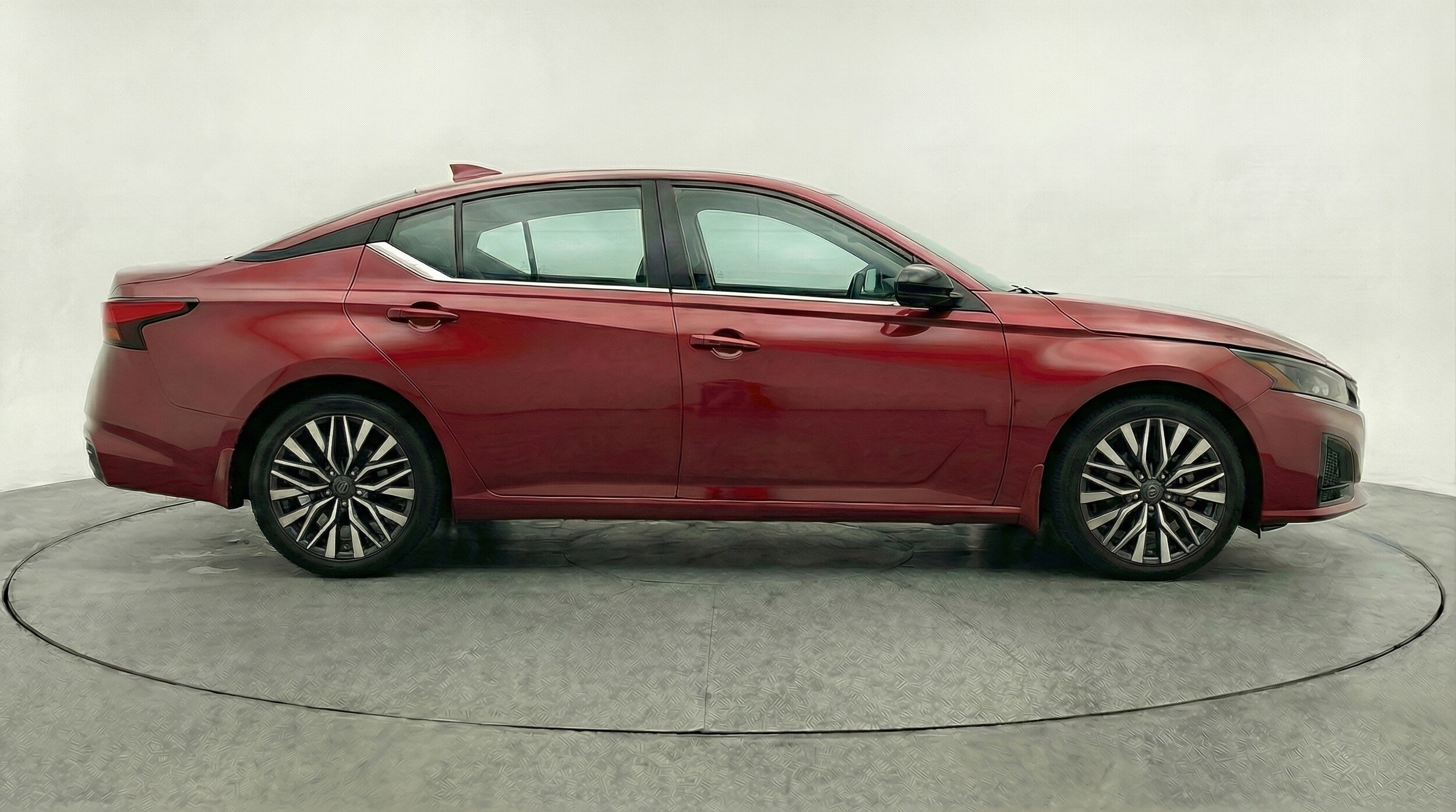 Thumbnail: 2025 Nissan Altima - 11