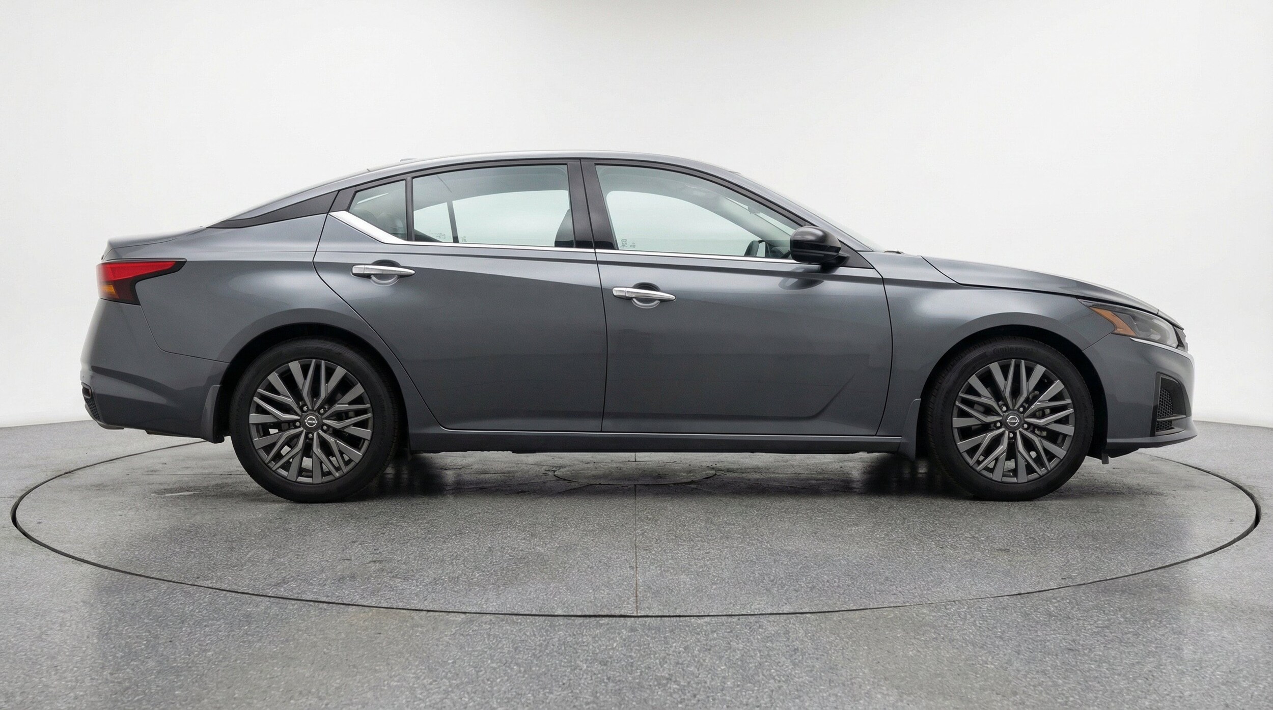 Thumbnail: 2025 Nissan Altima - 11