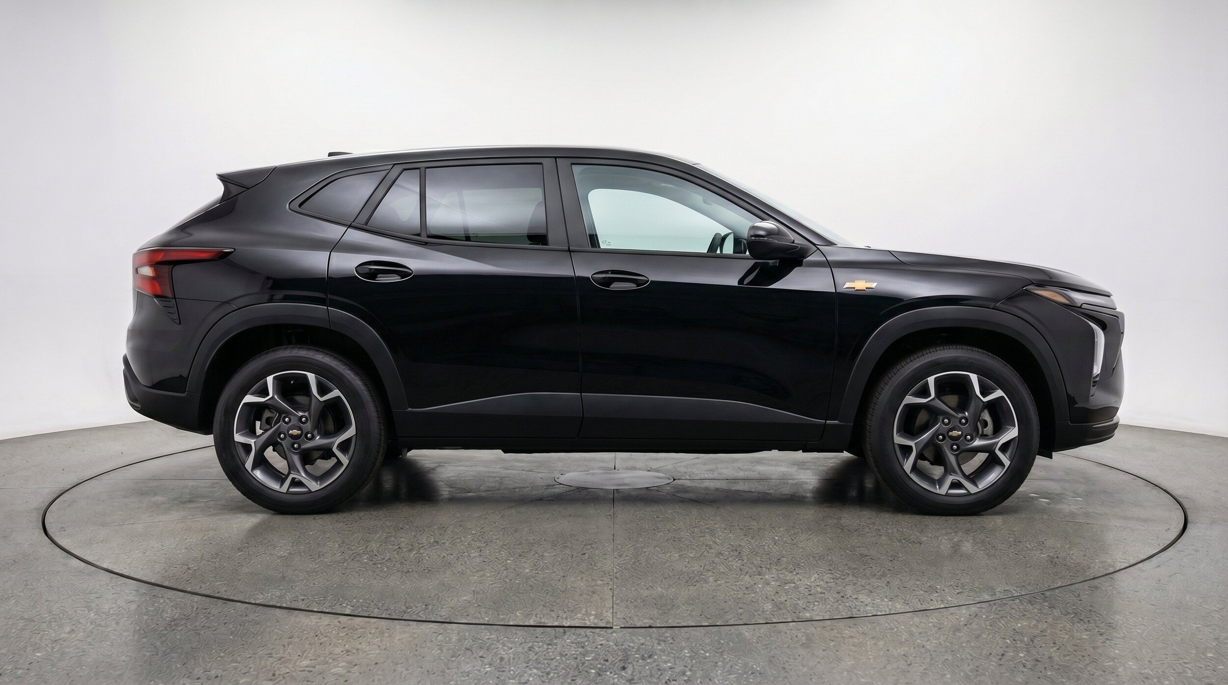 Thumbnail: 2025 Chevrolet Trax - 11