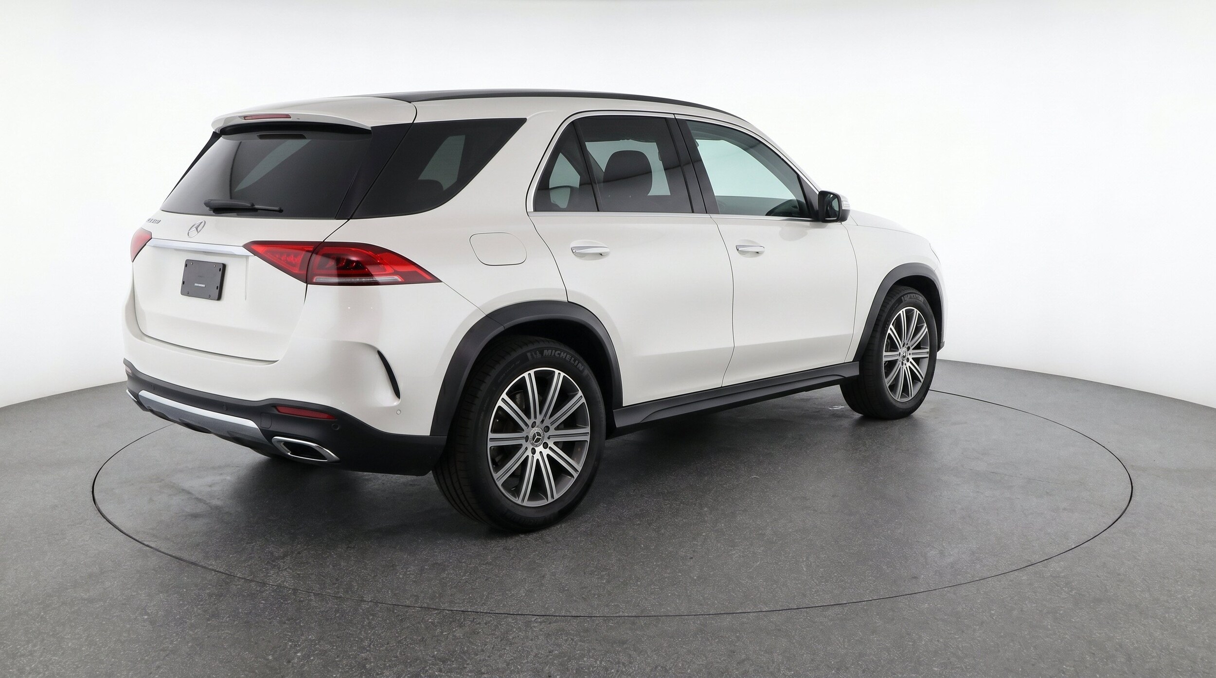 Thumbnail: 2026 Mercedes-Benz GLE - 9