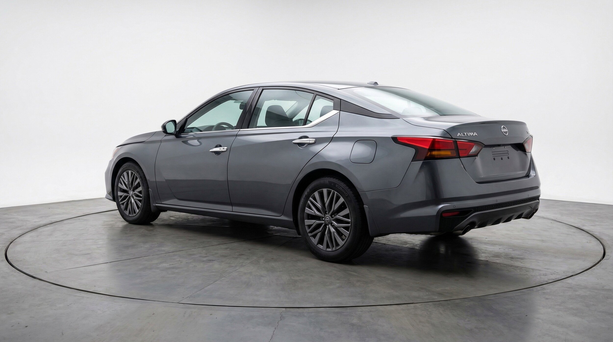 Thumbnail: 2025 Nissan Altima - 6