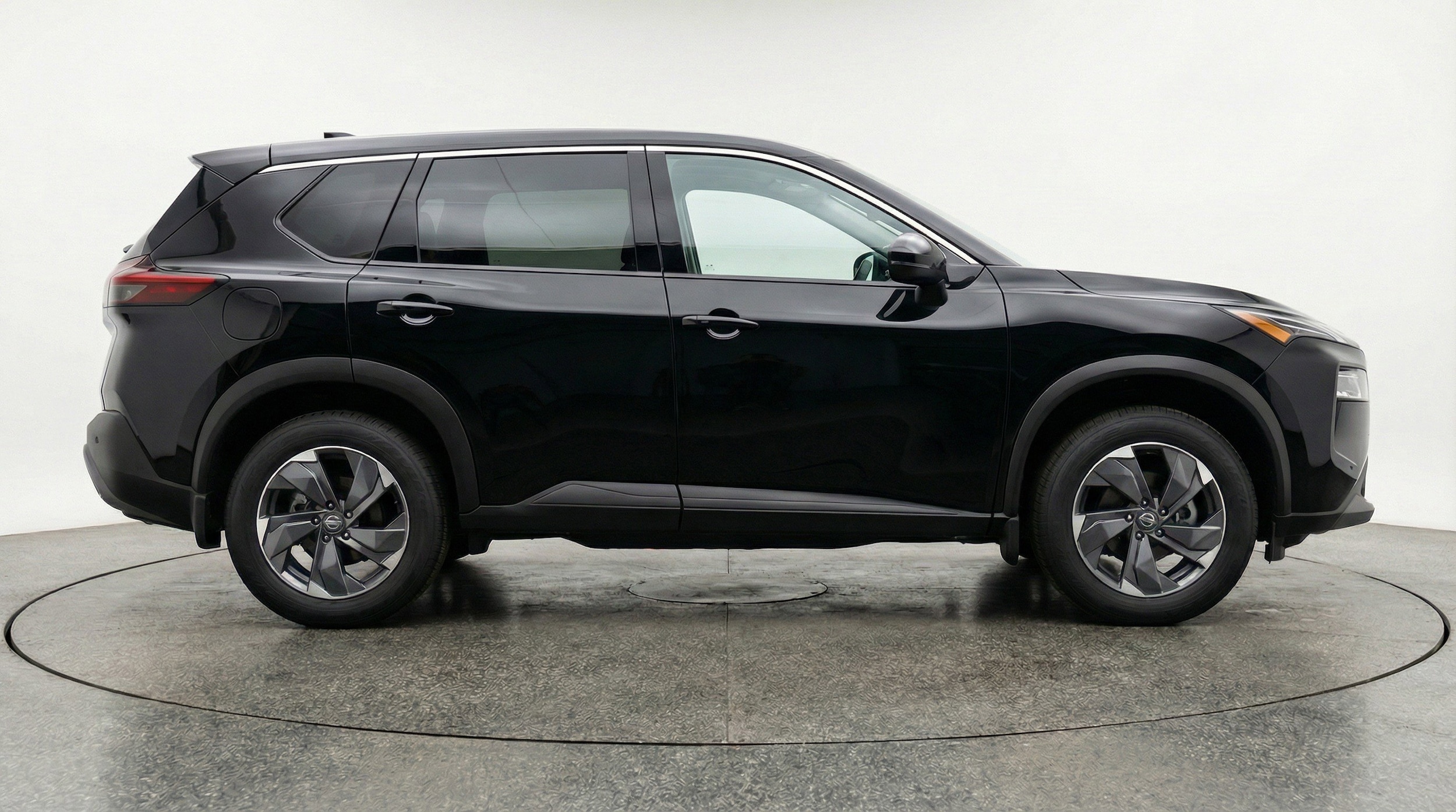 Thumbnail: 2025 Nissan Rogue - 11