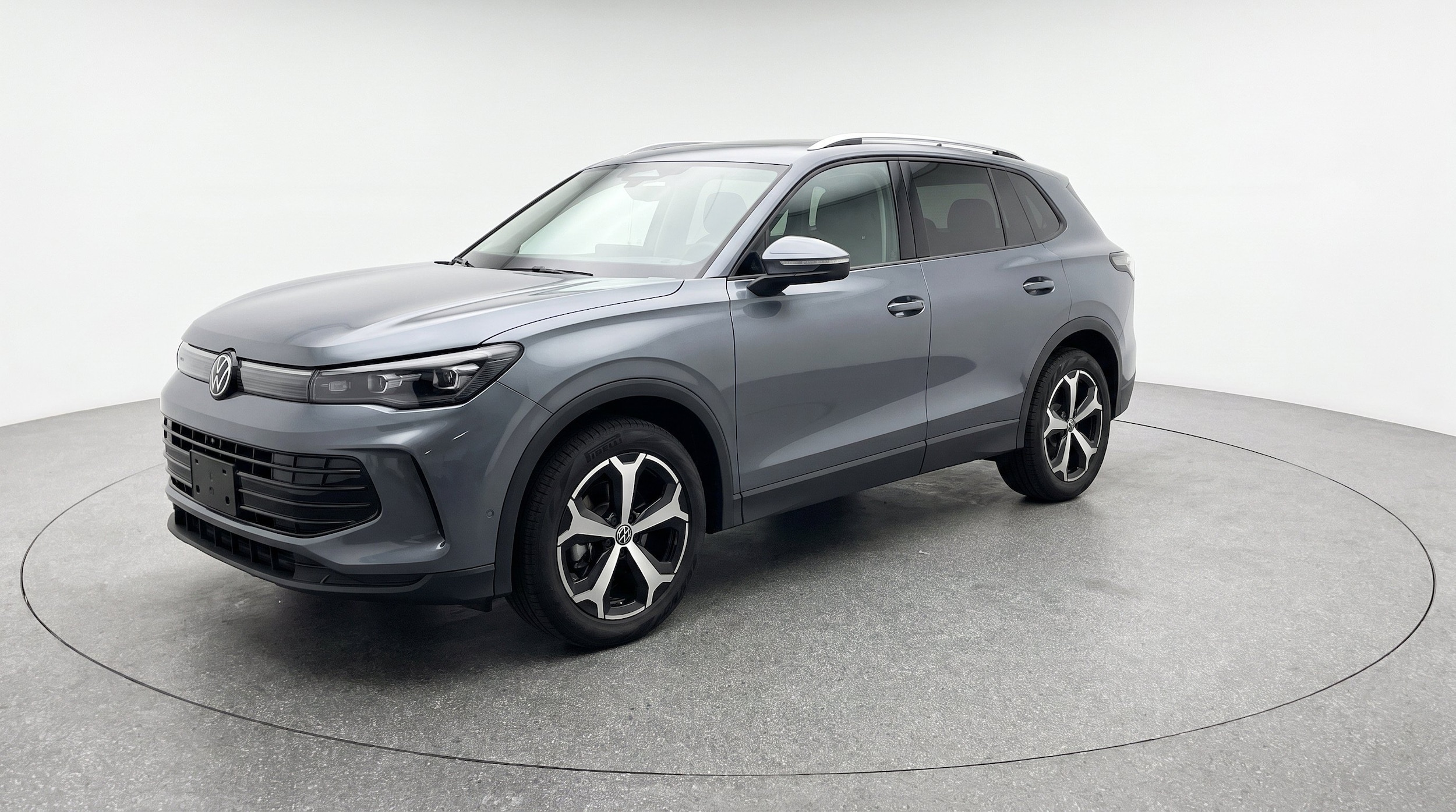 Thumbnail: 2026 Volkswagen Tiguan - 3