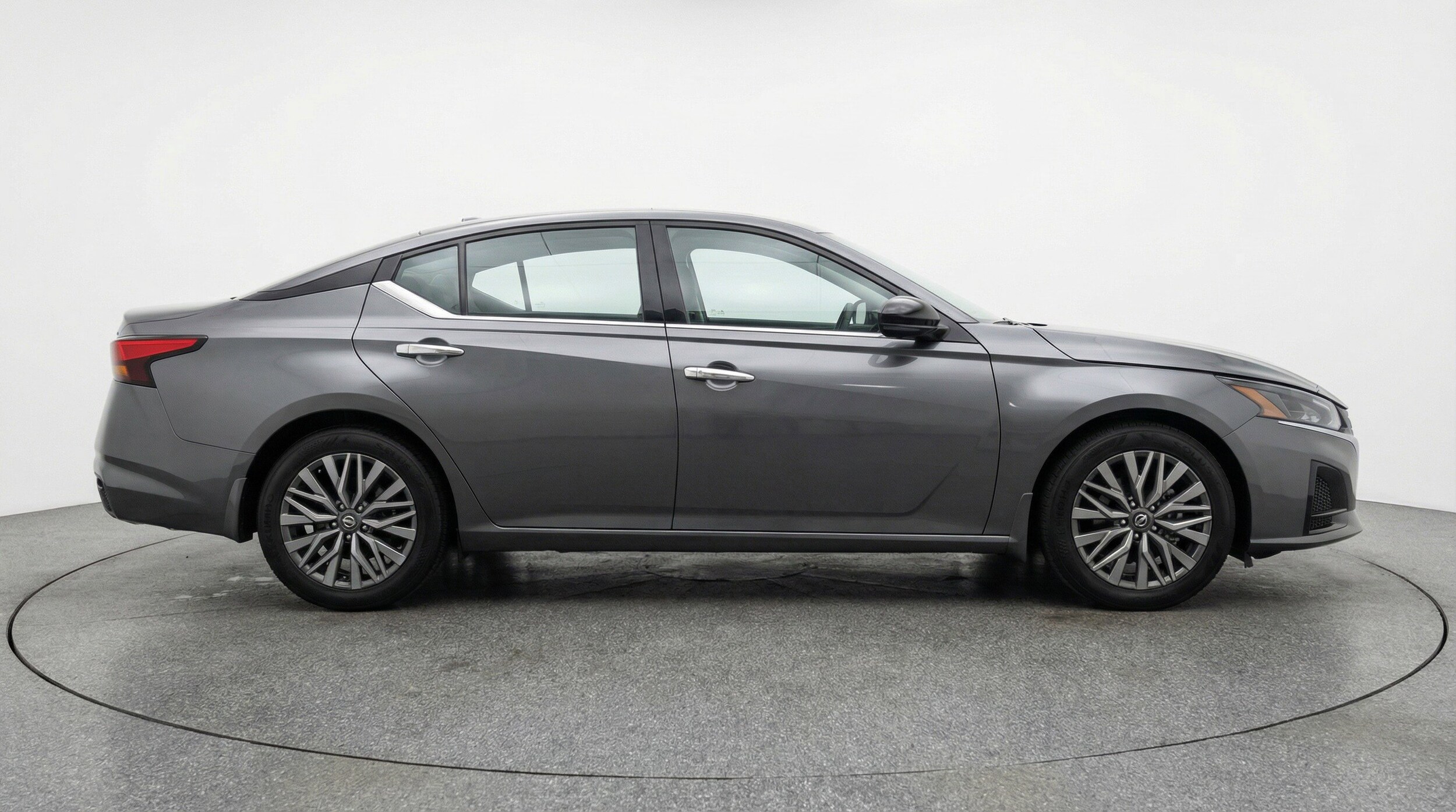 Thumbnail: 2025 Nissan Altima - 11